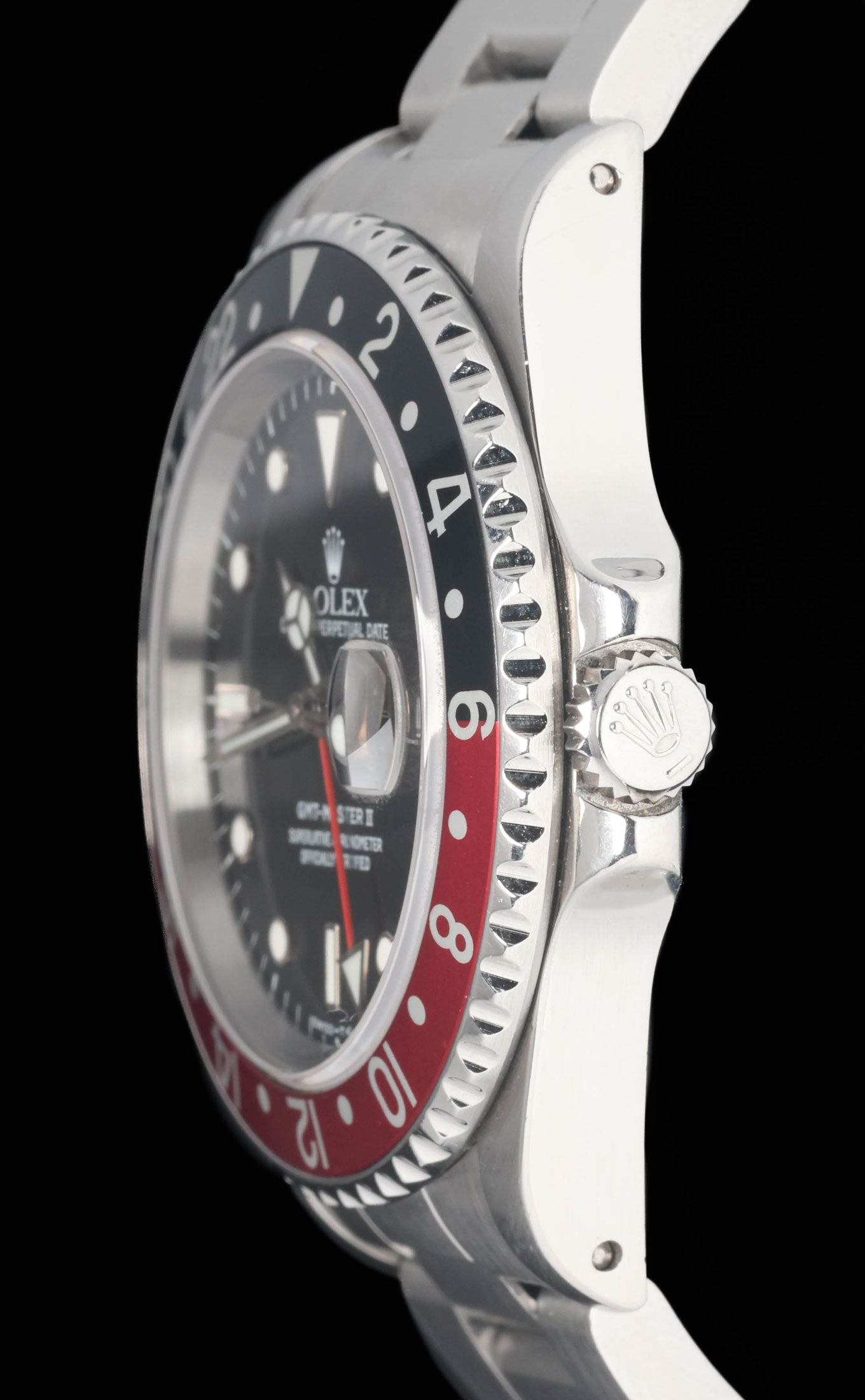 Preowned vintage Rolex GMT Master II 'Coke' 16710 40MM 1993 Box & Papers | Crown Vintage Watches