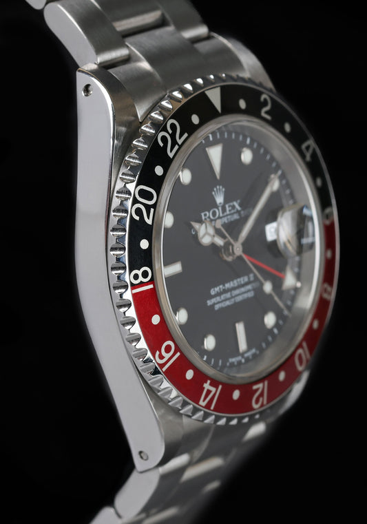 Vintage Rolex GMT Master II ‘Coke’ 16710 40mm 2002 | Crown Vintage Watches