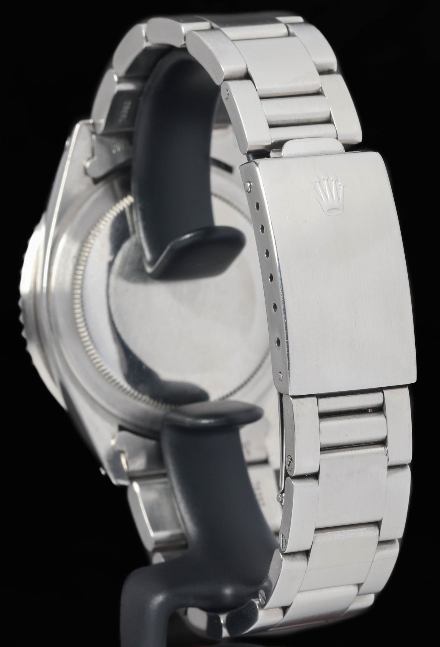 Preowned vintage Rolex GMT Master 'Pepsi' 40mm 16750 1982 | Crown Vintage Watches