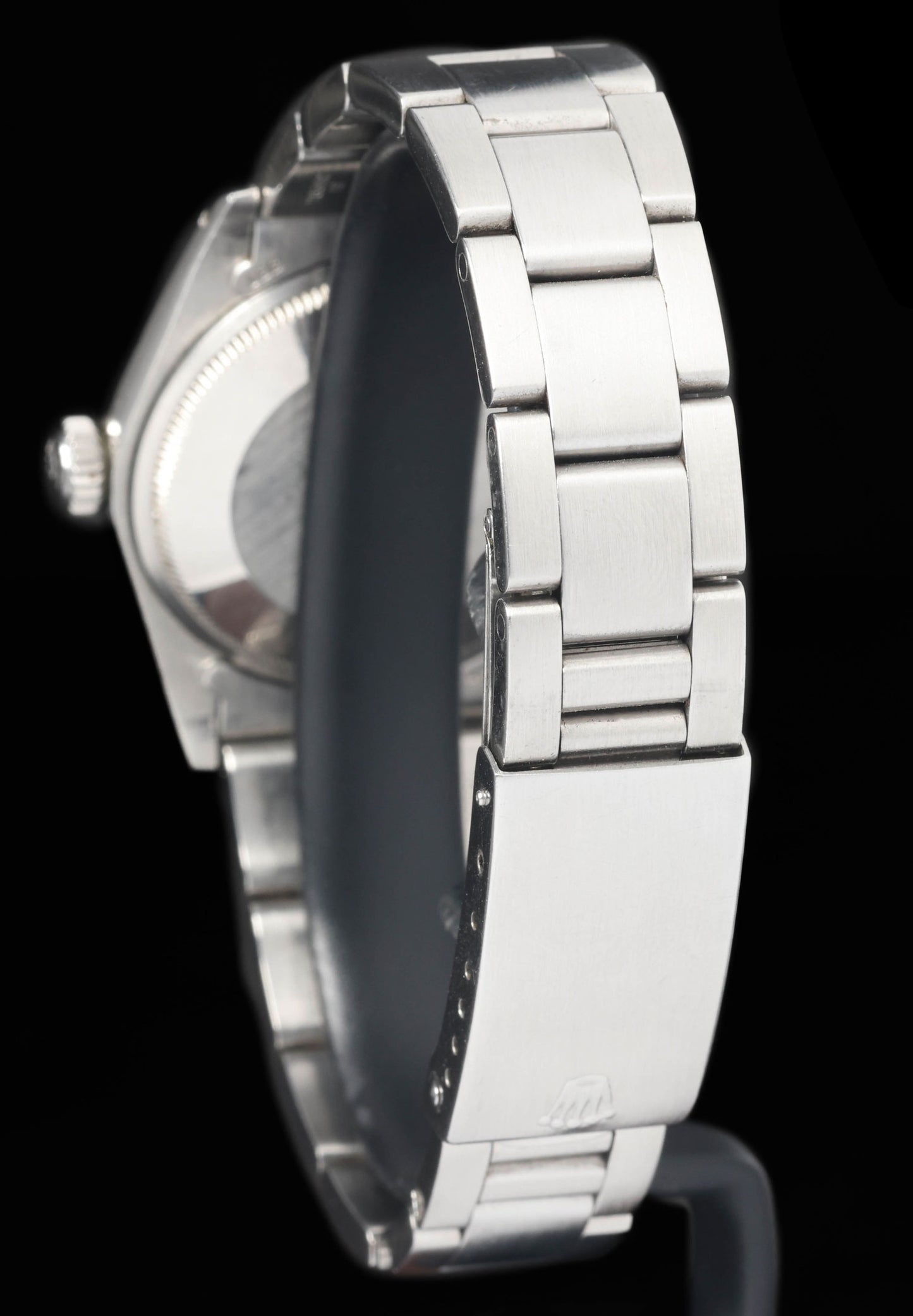 Preowned vintage Rolex Oyster Perpetual 1500 'Linen Dial 34mm 1975 | Crown Vintage Watches