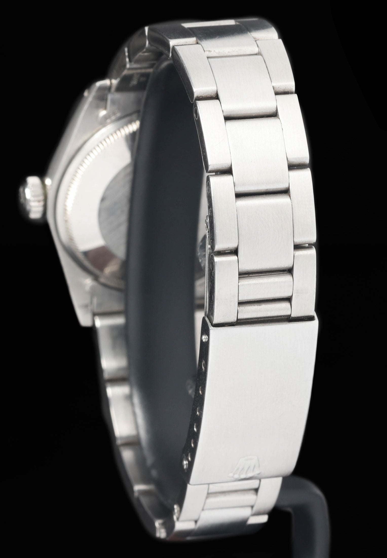 Preowned vintage Rolex Oyster Perpetual 1500 'Linen Dial 34mm 1975 | Crown Vintage Watches