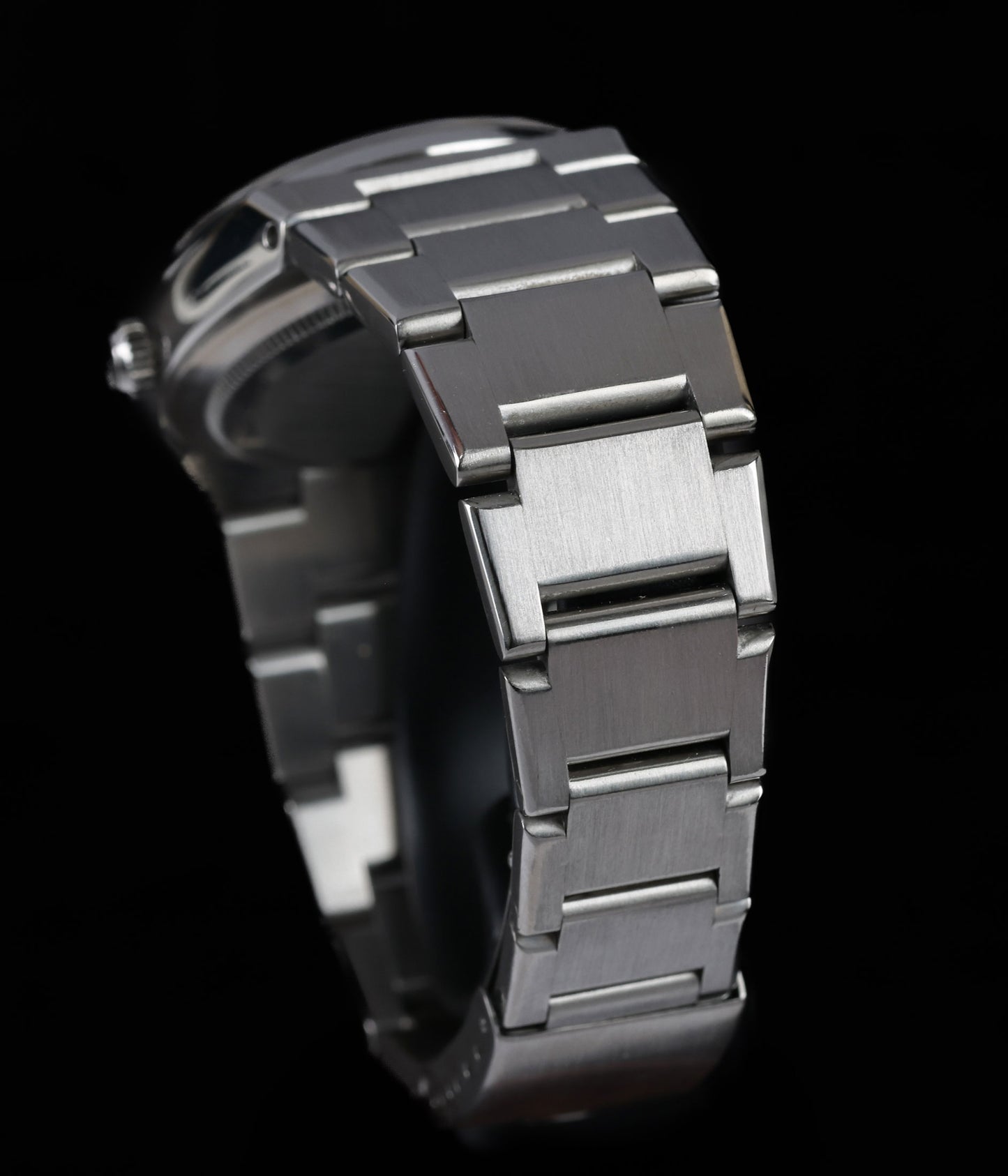 Vintage Rolex Oyster Perpetual 36MM  Ref 1530 'Rare Bird' 1976 | Crown Vintage Watches