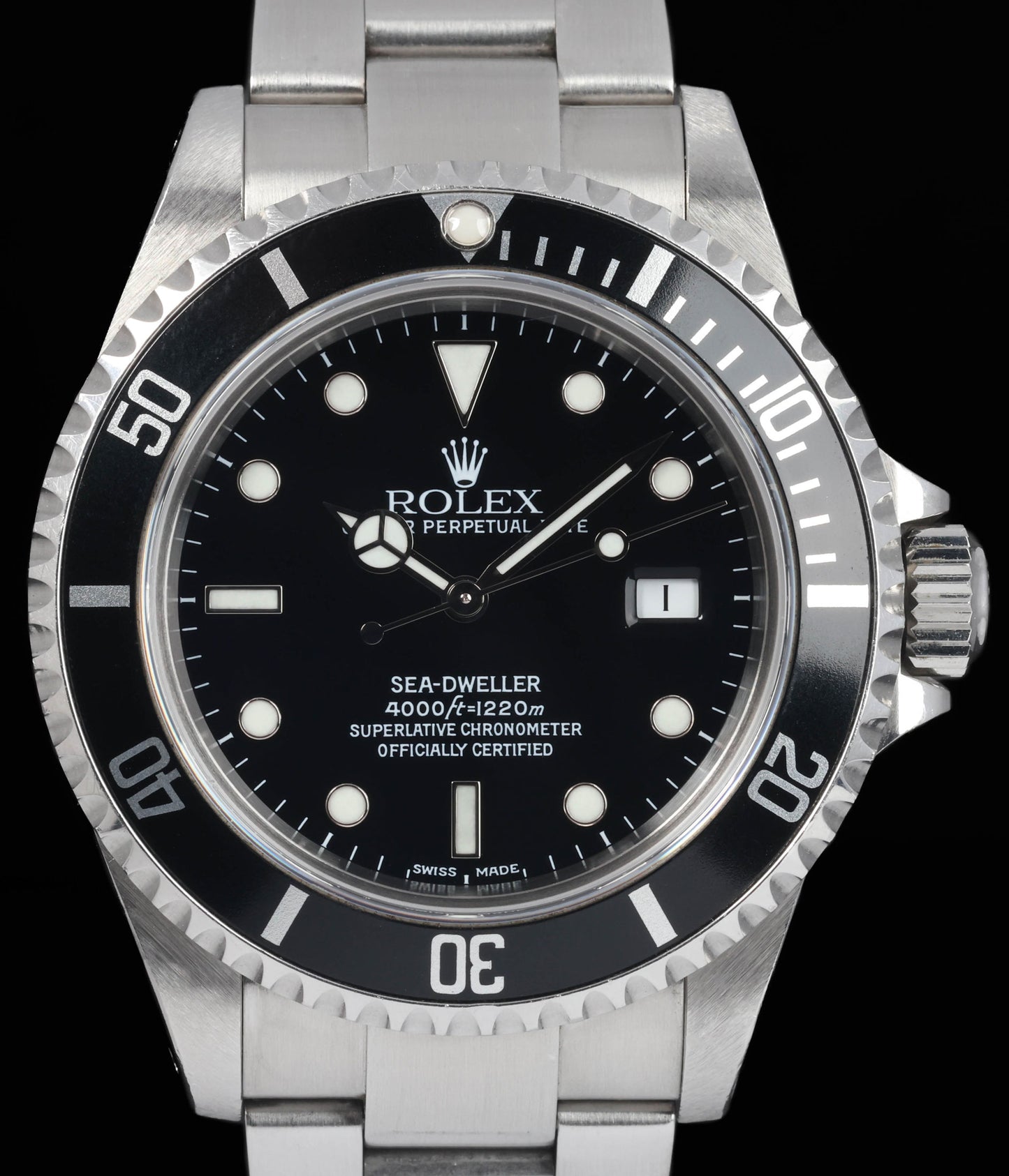 Pre-owned vintage Rolex Sea-Dweller 4K 16600 40MM 2002 | Crown Vintage Watches 