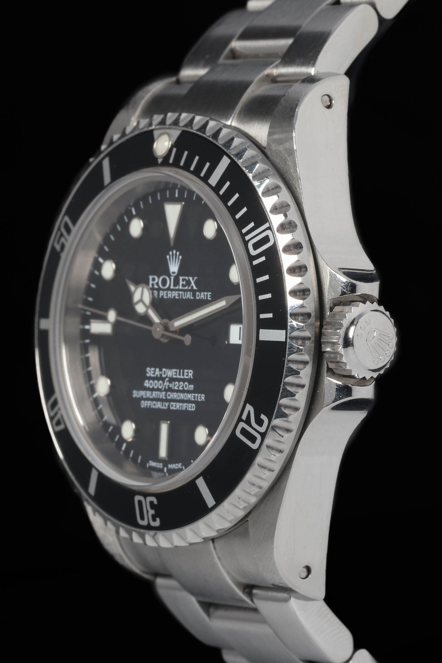 Pre-owned vintage Rolex Sea-Dweller 4K 16600 40MM 2002 | Crown Vintage Watches 