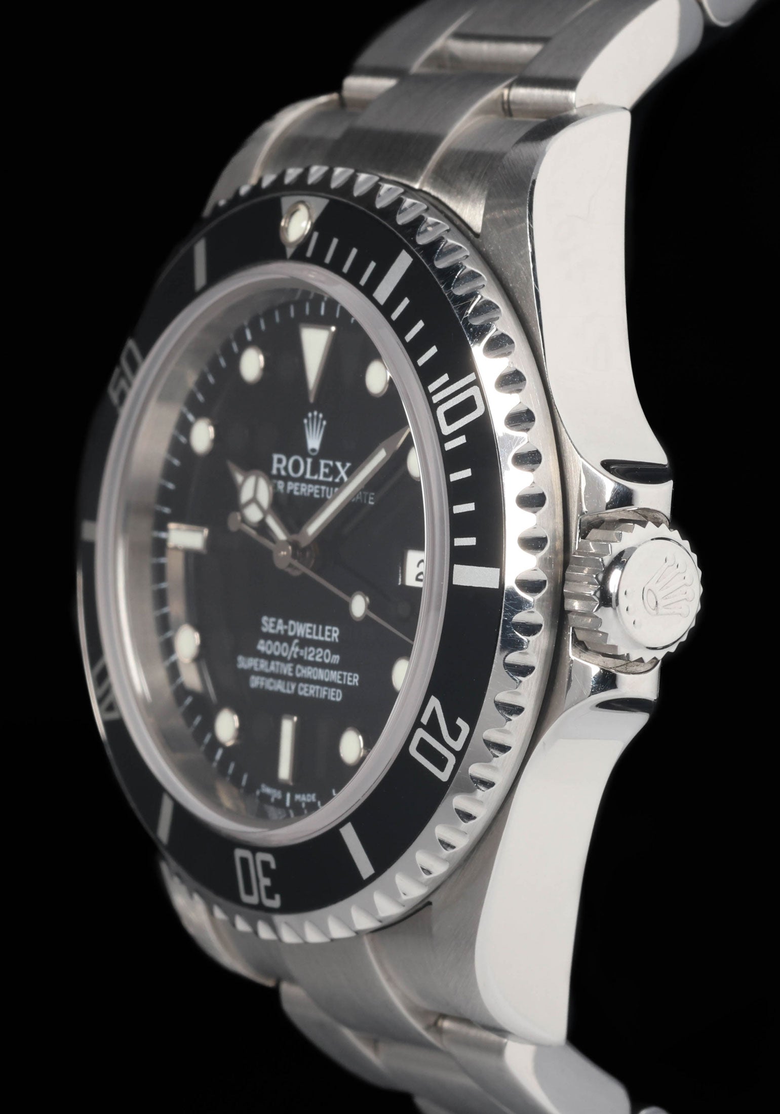 Preowned vintage Rolex Sea-Dweller 4K 16600 40MM 2007 Full Set | Crown Vintage Watches