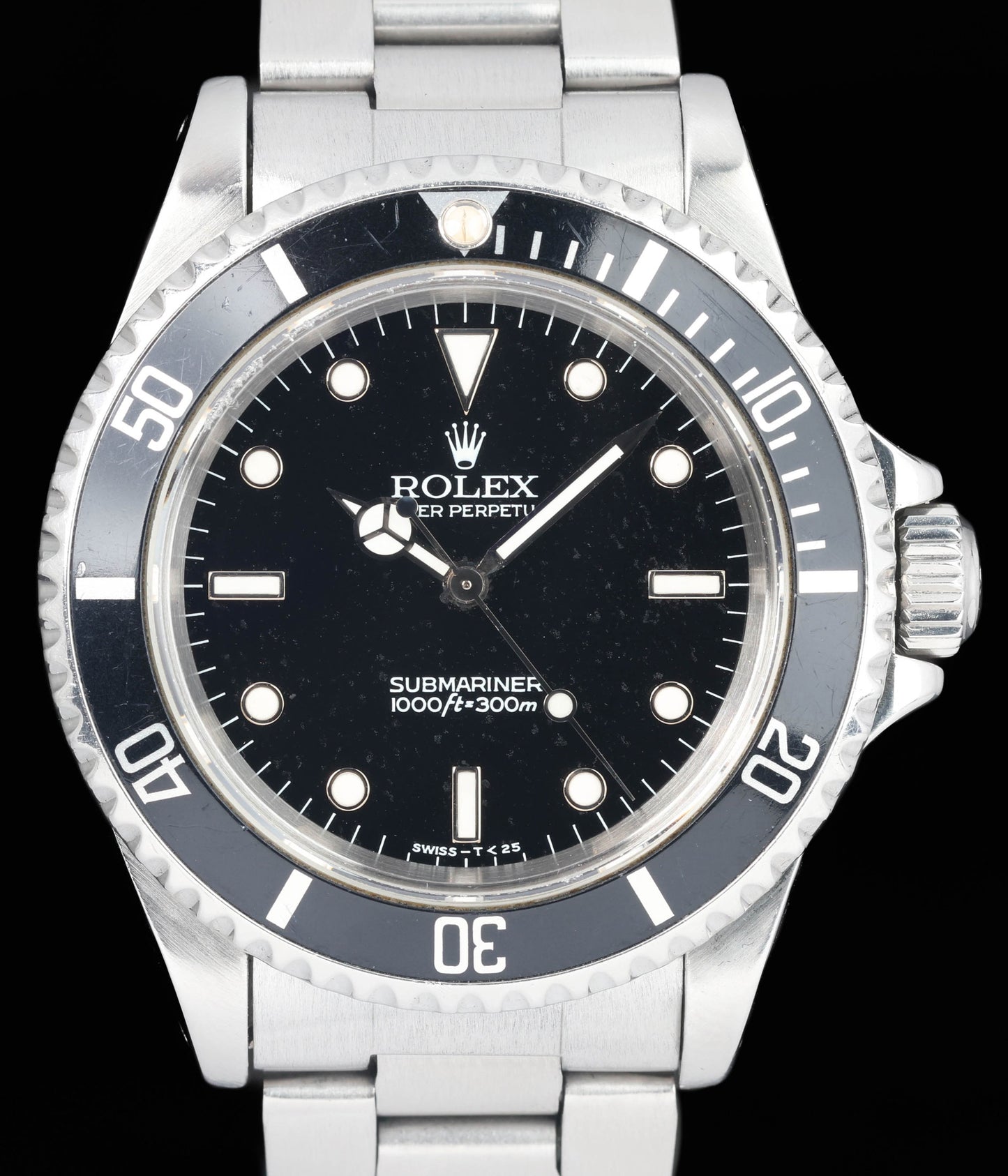 Preowned vintage Rolex Submariner 14060 40mm 1996 | Crown Vintage Watches