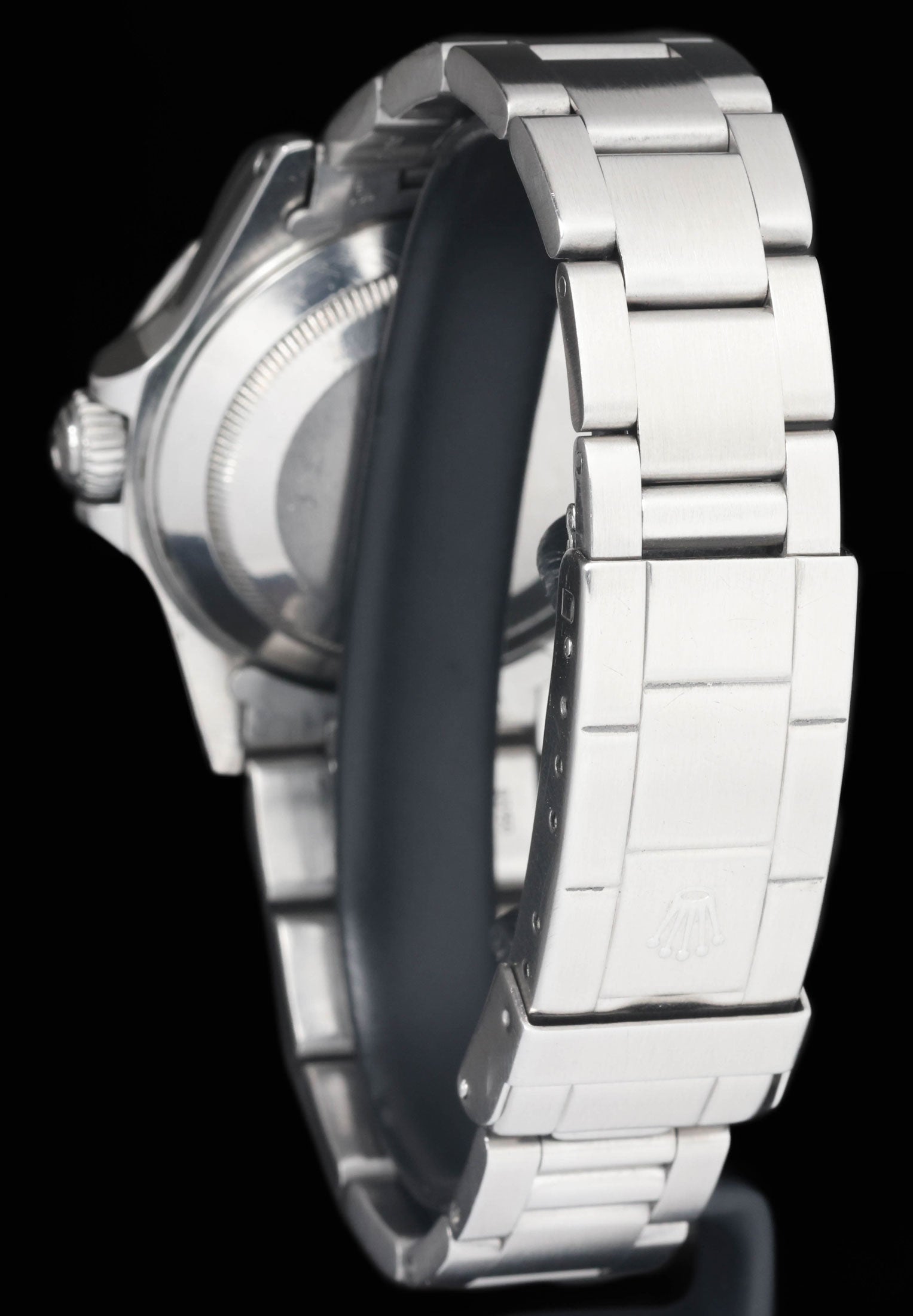 Preowned vintage Rolex Submariner 14060 40mm 1996 | Crown Vintage Watches