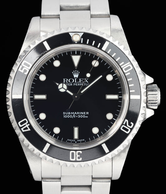 Preowned vintage Rolex Submariner 14060 40MM 1999 | Crown Vintage Watches