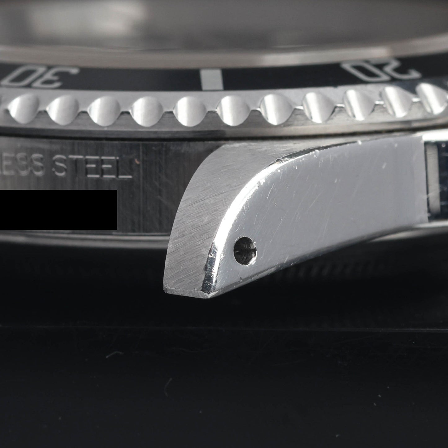 Preowned vintage Rolex Submariner 14060 40mm 1997 Box, Booklets & RSC | Crown Vintage Watches