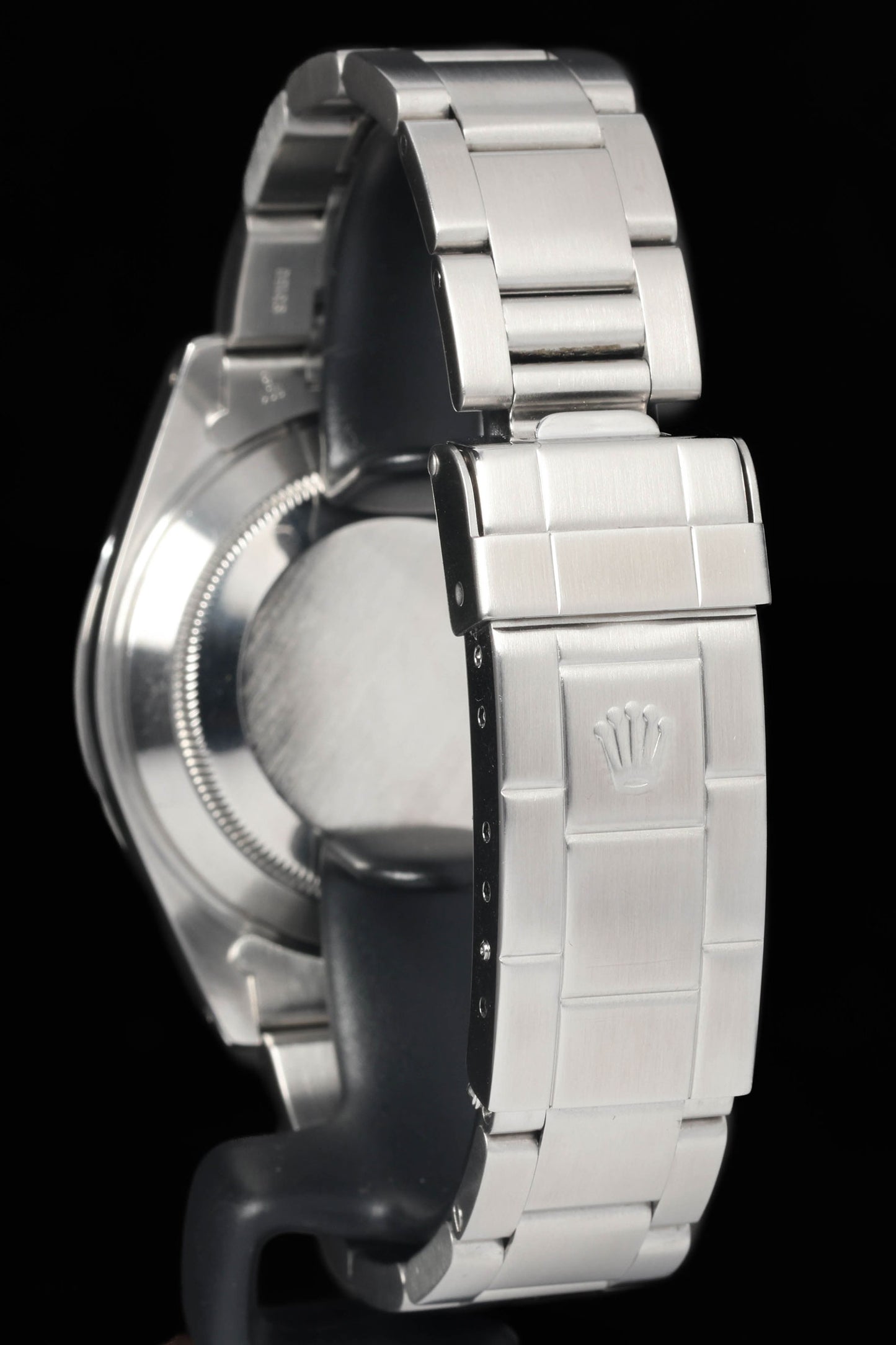 Preowned vintage Rolex Submariner 14060M 40MM 2000  | Crown Vintage Watches