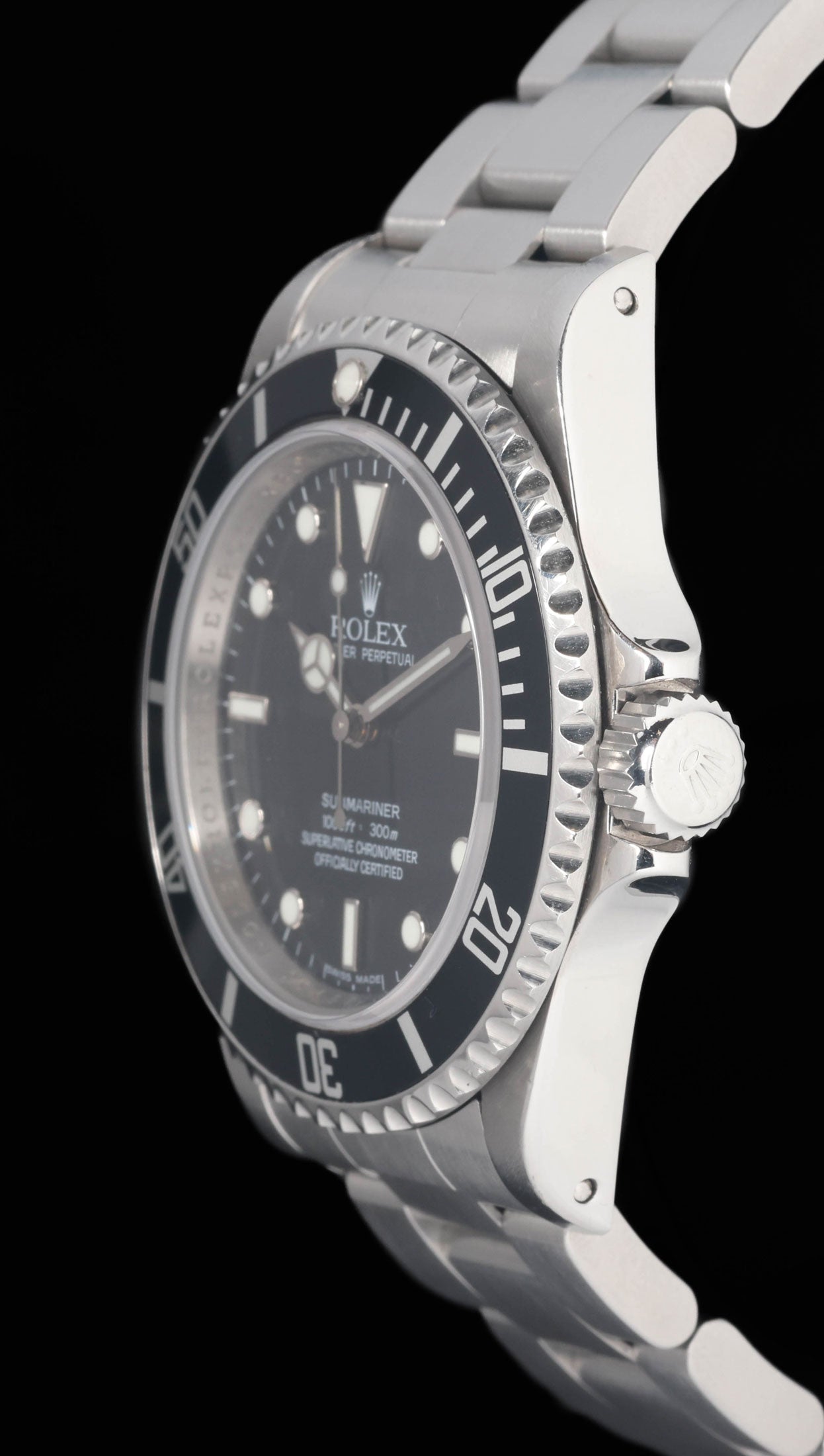 Preowned vintage Rolex Submariner 14060M 40MM 2007 | Crown Vintage Watches