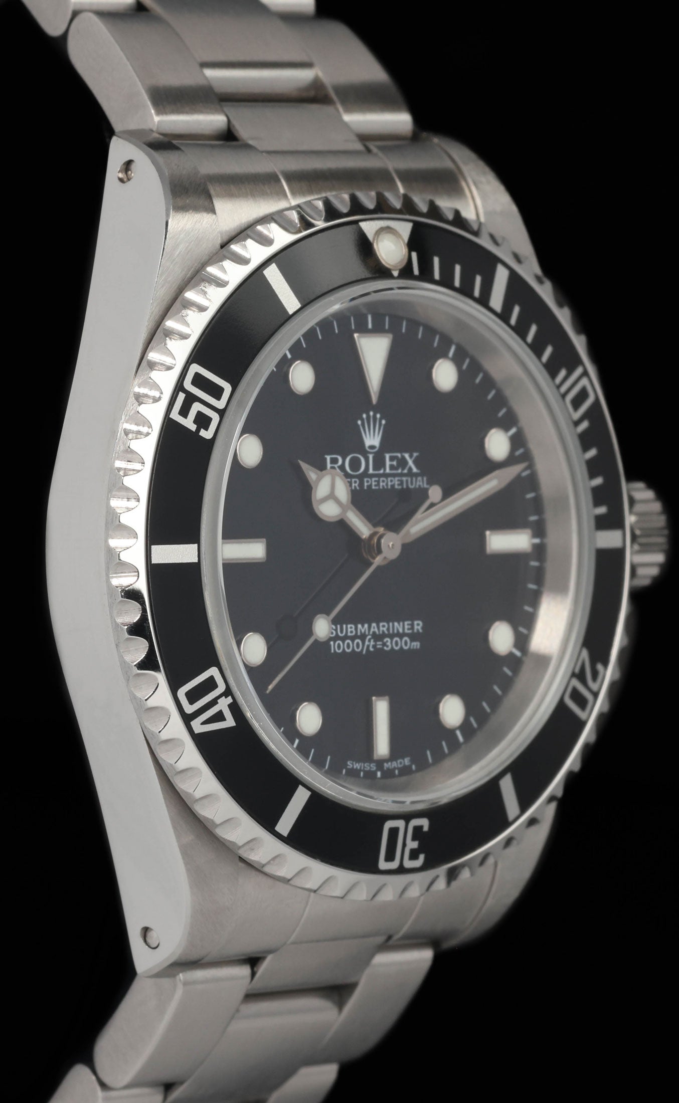 Pre-owned vintage Rolex Submariner 14060M 40mm 2004 Box and Papers | Crown Vintage Watches