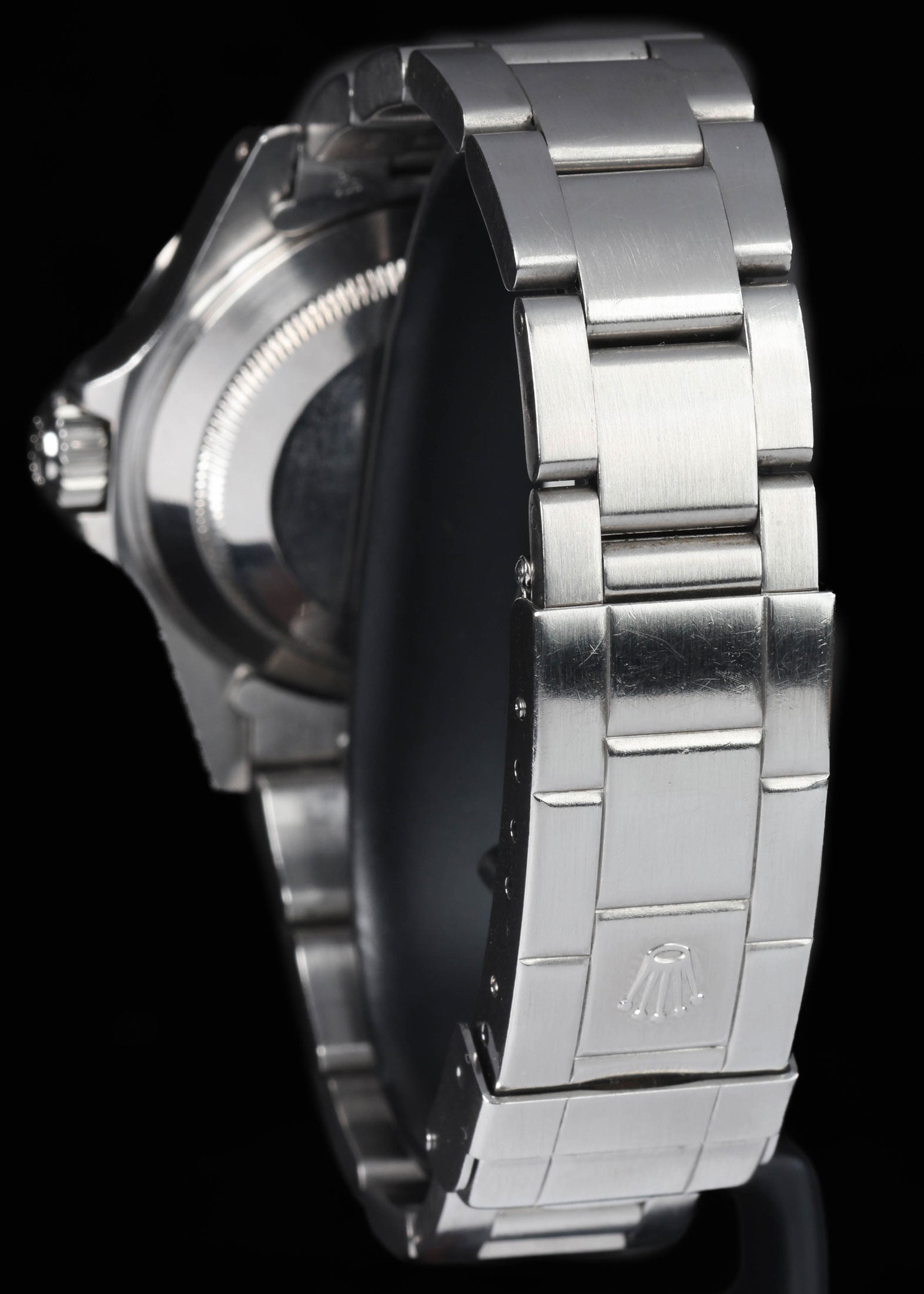 Pre-owned vintage Rolex Submariner 14060M 40mm 2005 | Crown Vintage Watches