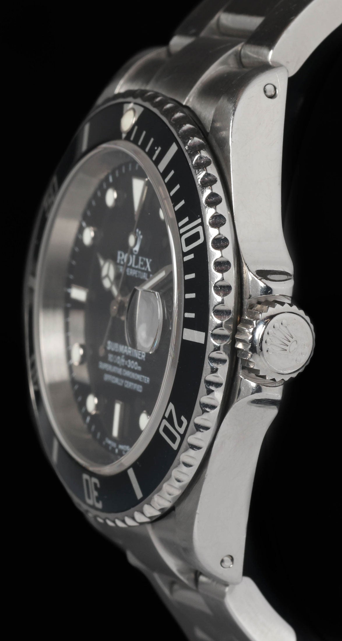 Pre-owned vintage Rolex Submariner 16610 40mm 2000 | Crown Vintage Watches