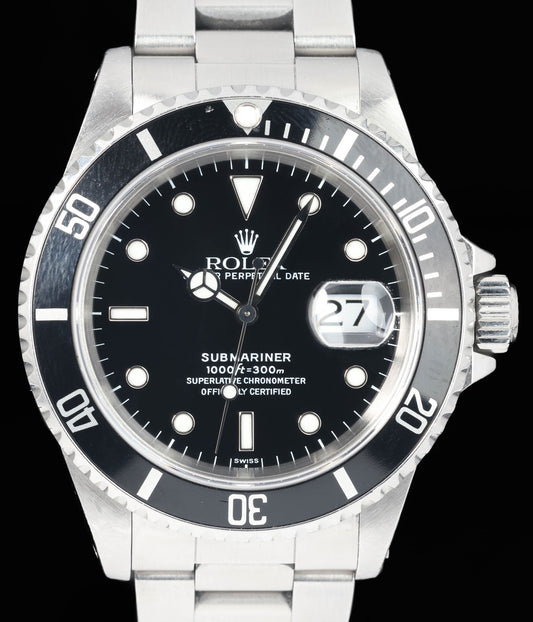 Preowned vintage Rolex Submariner 16610 'Swiss only' 40mm 1999 | Crown Vintage Watches