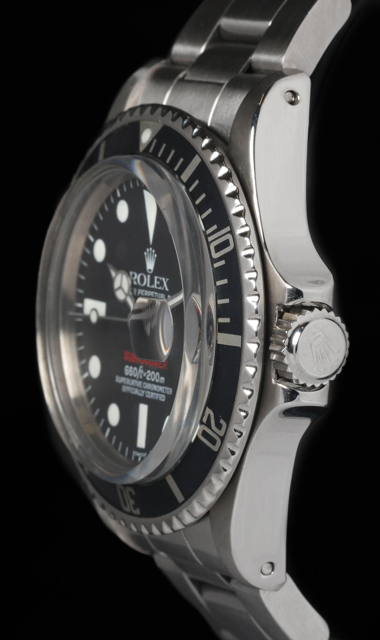 Pre-owned vintage Rolex Submariner 1680 'Red' 1972 lumivova service dial | Crown Vintage Watches