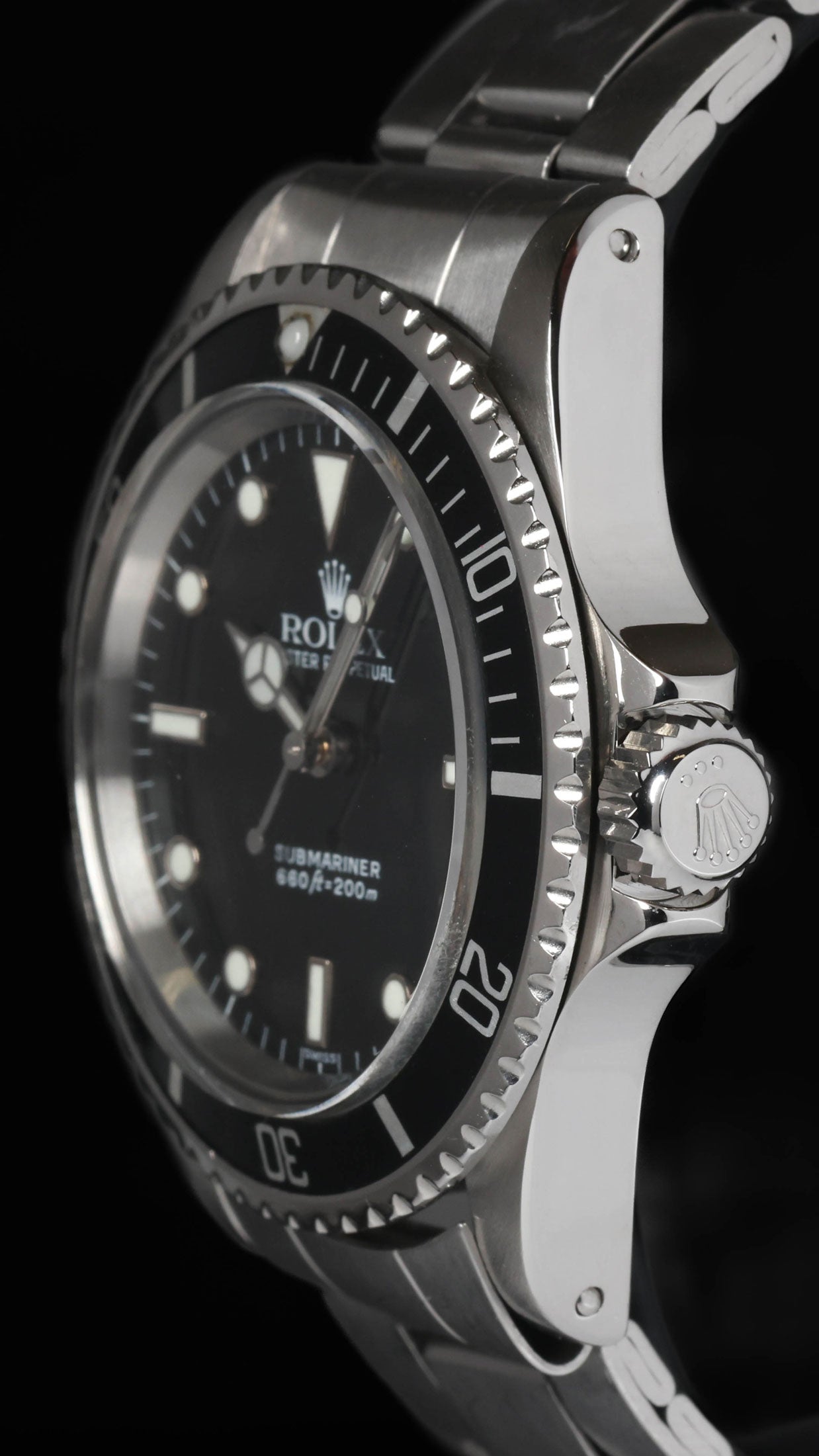 Pre-owned vintage Rolex Submariner 5513 40mm 1973 | Crown Vintage Watches
