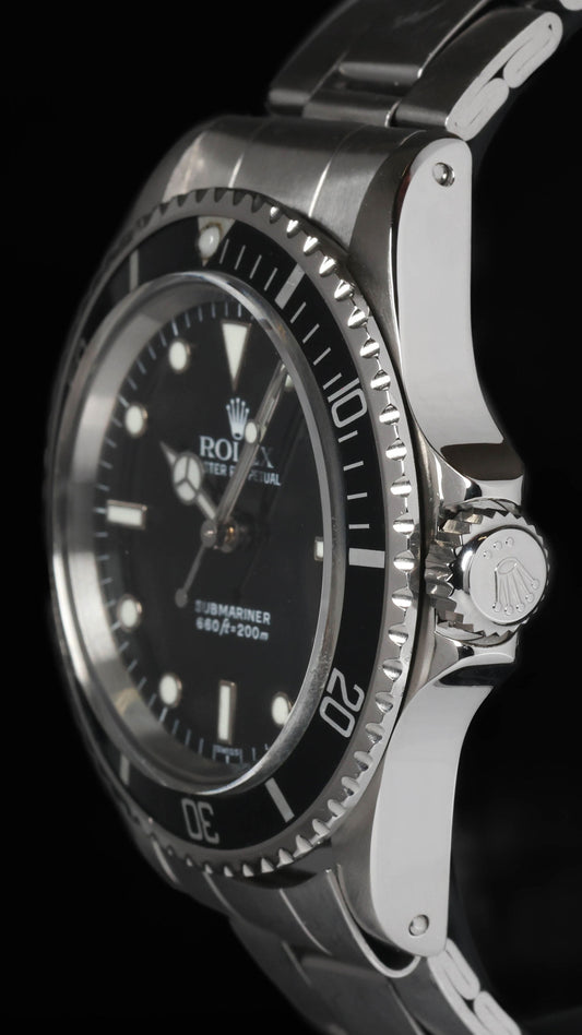 Pre-owned vintage Rolex Submariner 5513 40mm 1973 | Crown Vintage Watches
