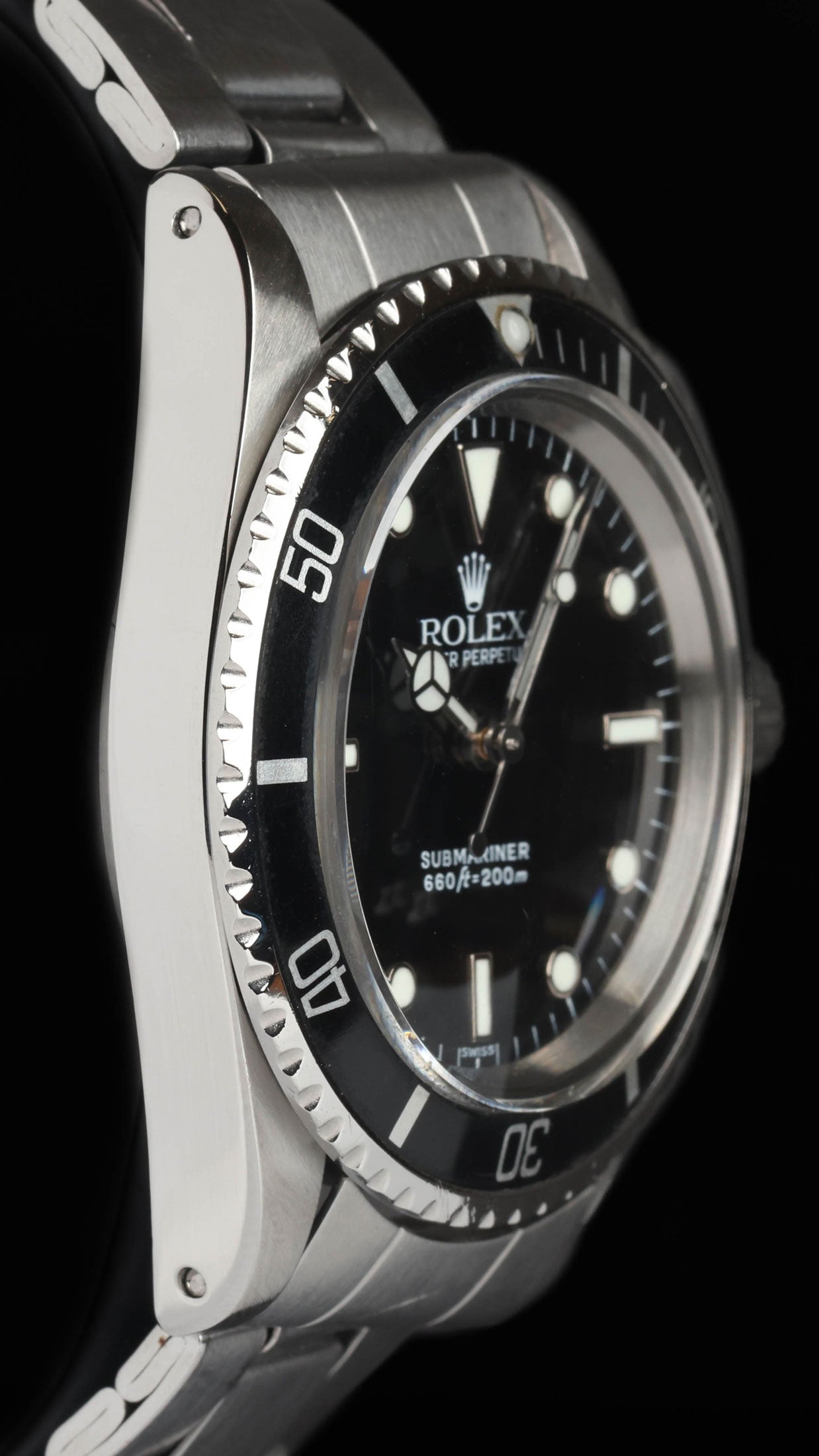 Pre-owned vintage Rolex Submariner 5513 40mm 1973 | Crown Vintage Watches