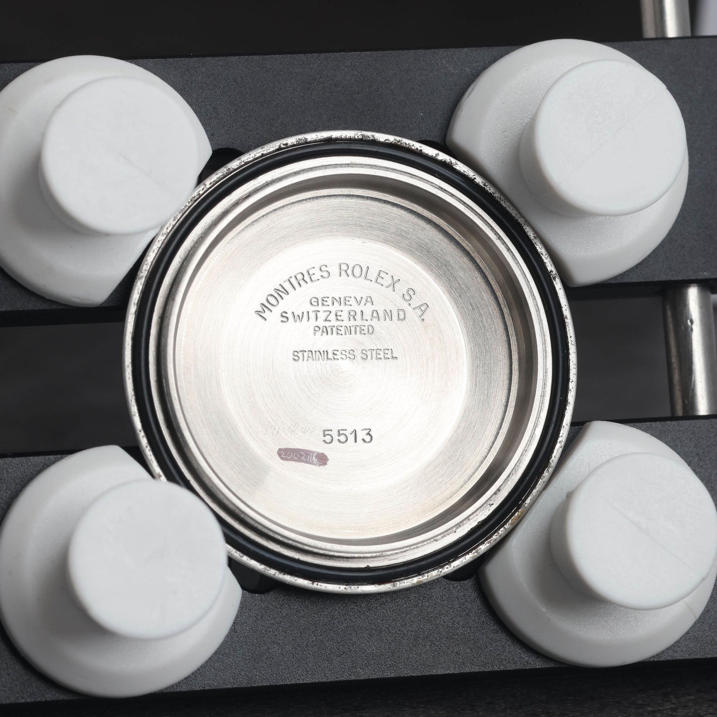 Preowned vintage Rolex Submariner 5513 'Serif Dial' 40mm 1978 | Crown Vintage Watches