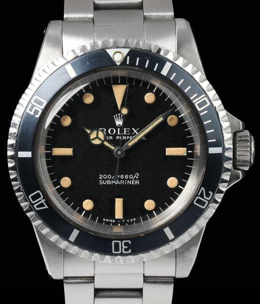 Pre-owned vintage Rolex Submariner 5513 'Zinc sulphide dial' 40MM 1966 Box & Papers | Crown Vintage Watches
