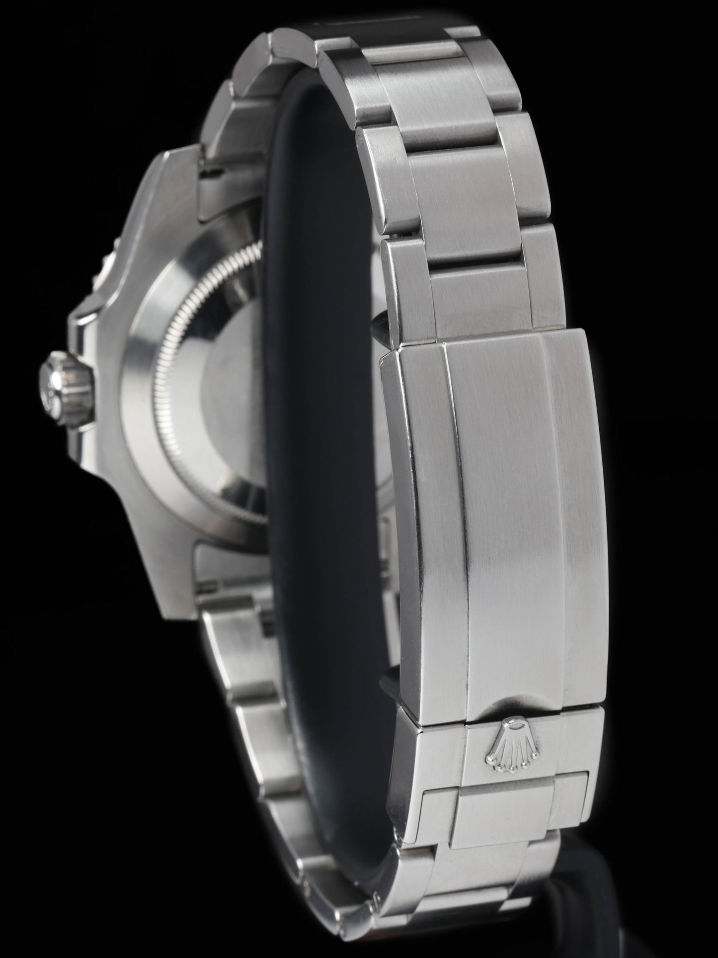 Pre-owned vintage Rolex Submariner Date 116610LN 40MM 2010 Box & Papers | Crown Vintage Watches