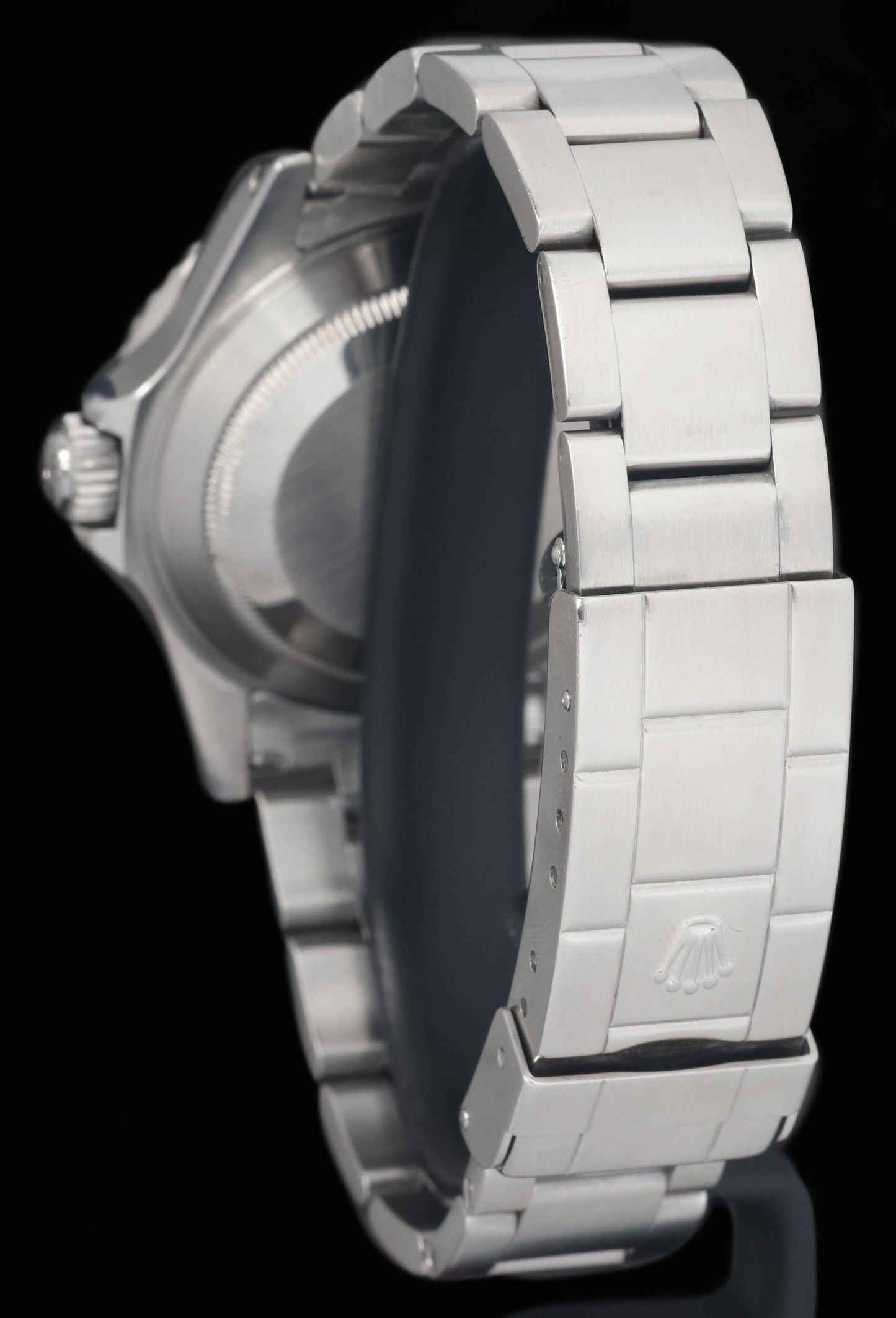 Preowned vintage Rolex Submariner Date 16610 40mm 2001 Box & Papers | Crown Vintage Watches