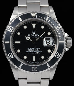 Rolex Submariner Date 16610 40mm 2002 Full Set