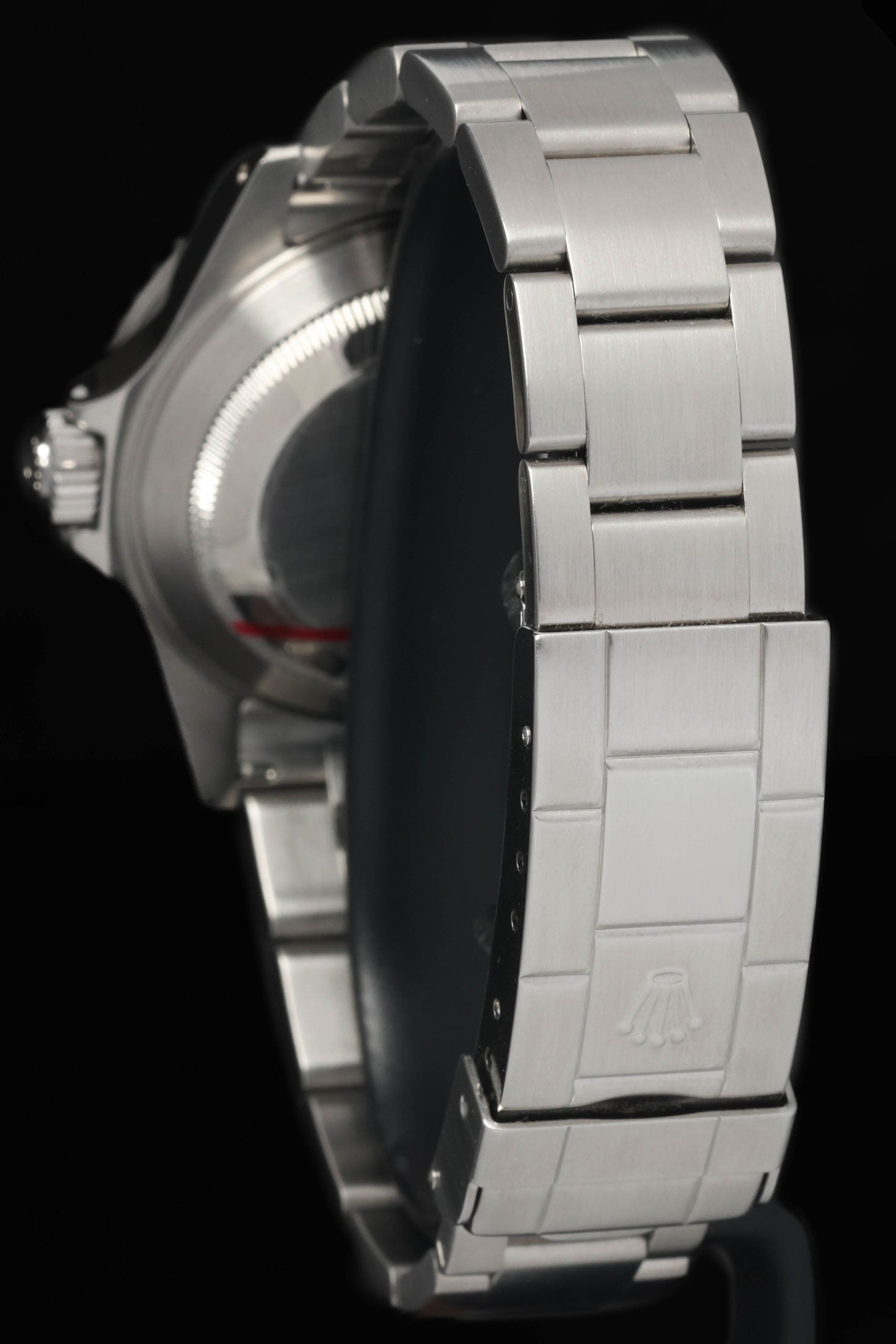 Preowned vintage Rolex Submariner Date 16610 40mm 2002 Box & Papers | Crown Vintage Watches