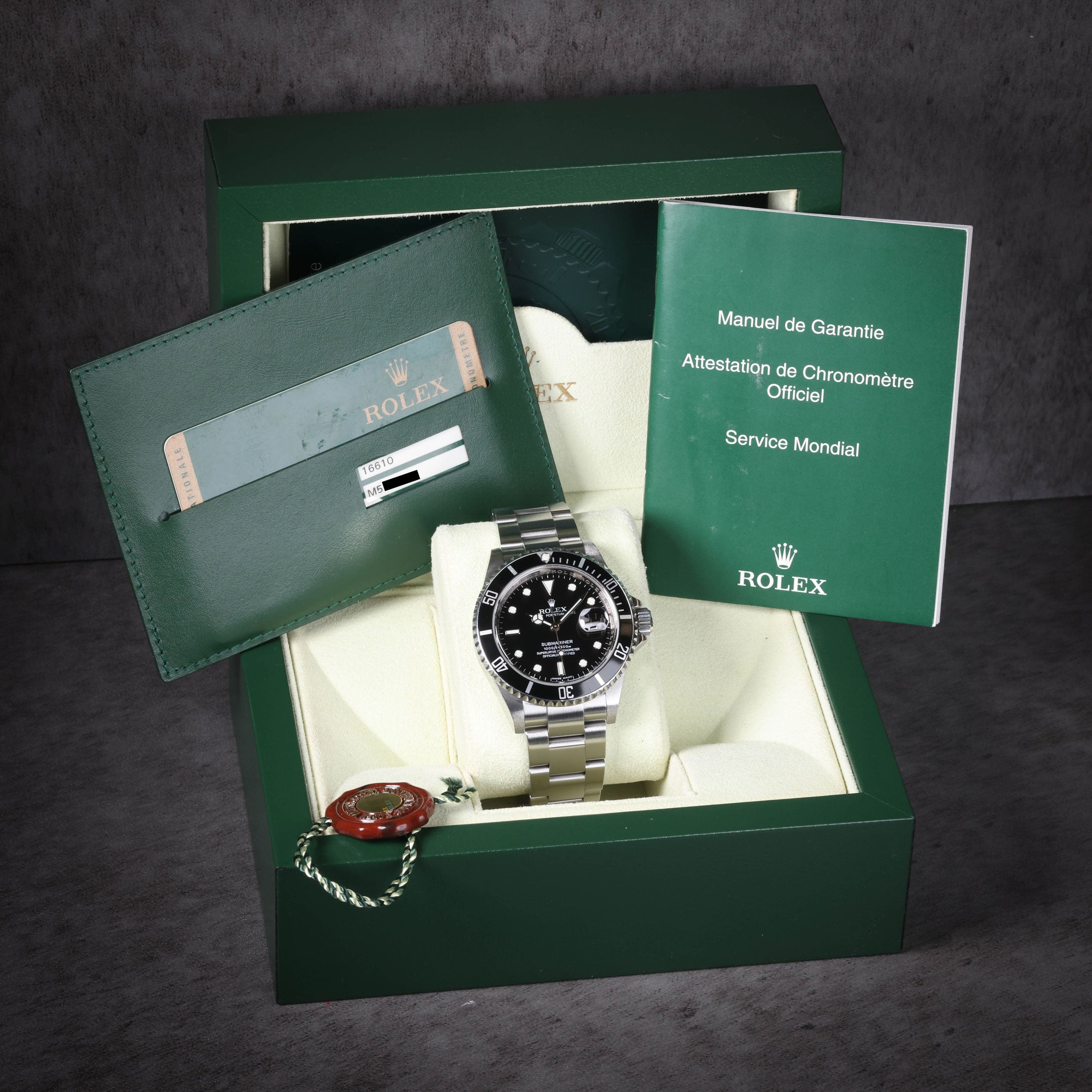 Rolex Submariner Date 16610 40mm 2010 Box & Papers – Crown Vintage