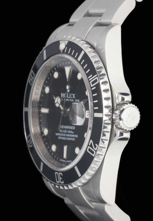 Preowned vintage Rolex Submariner Date 16610 40mm 2010 Box & Papers | Crown Vintage Watches