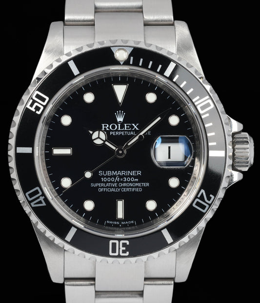 Pre-owned vintage Rolex Submariner Date 16610 ‘Engraved Rehaut’ 40mm 2008 | Crown Vintage Watches