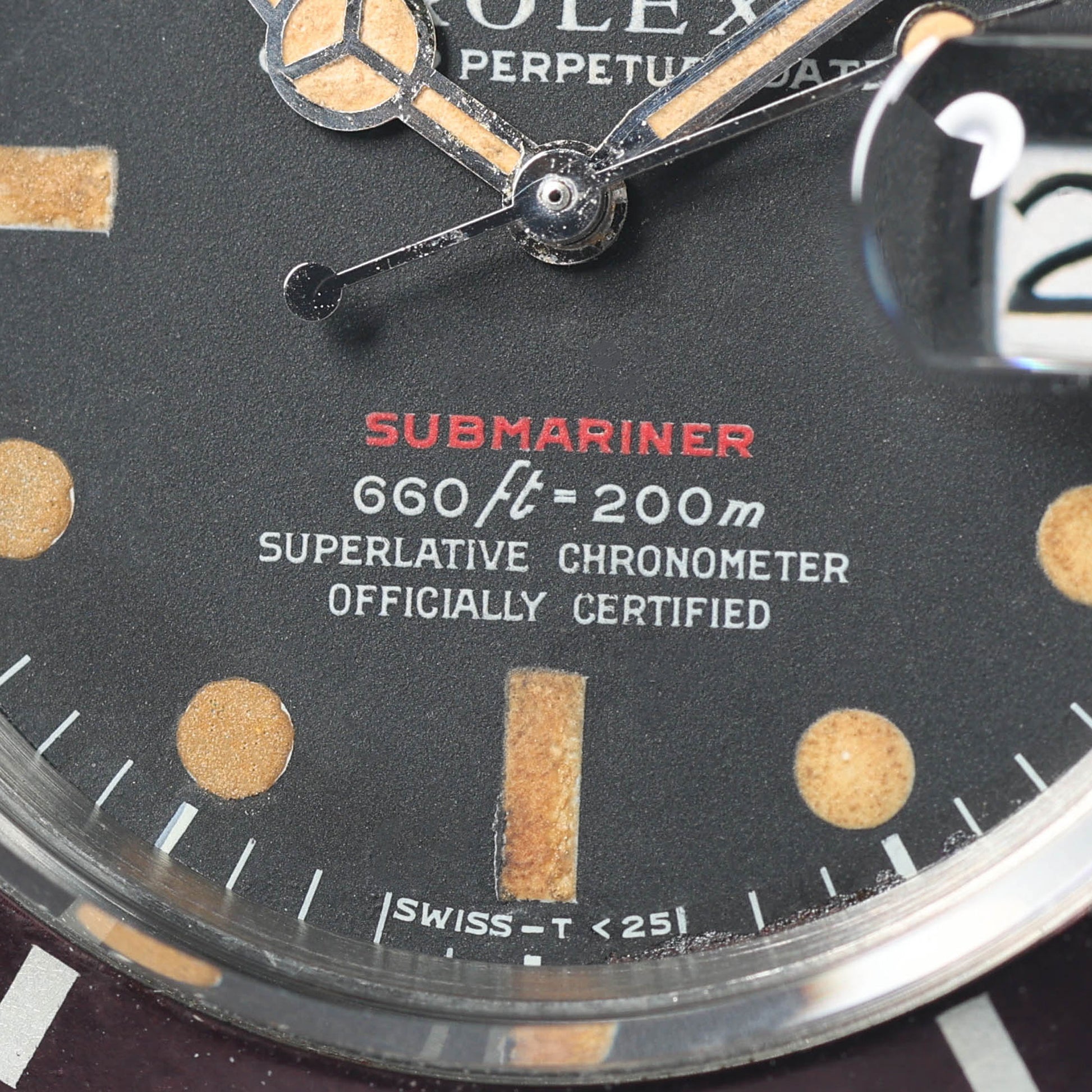 Preowned vintage Rolex Submariner Date 1680 MK4 'Red' Pumpkin Patina 40mm 1971  | Crown Vintage Watches