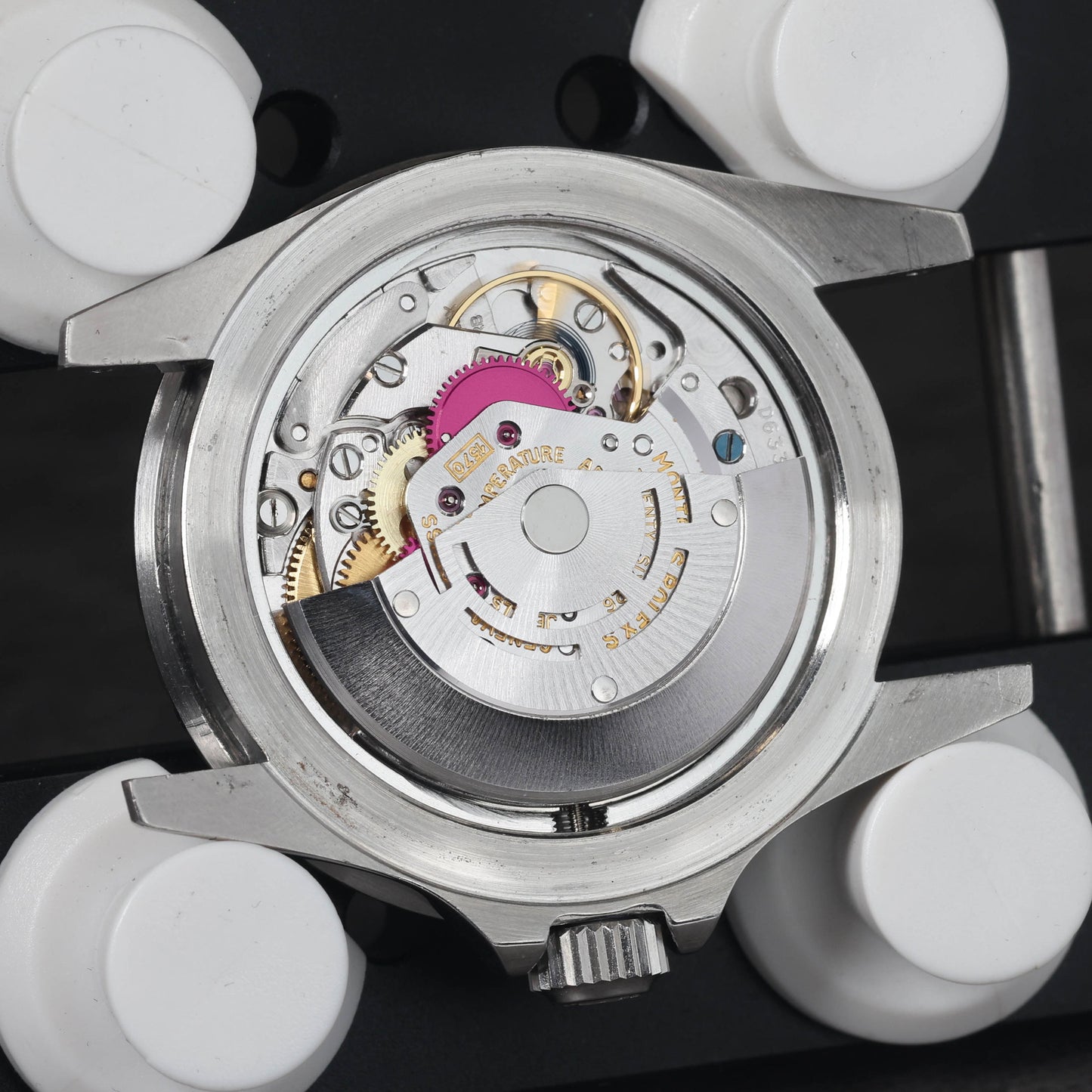 Preowned vintage Rolex Submariner Date 1680 MK6 'Red' 40mm 1974 | Crown Vintage Watches