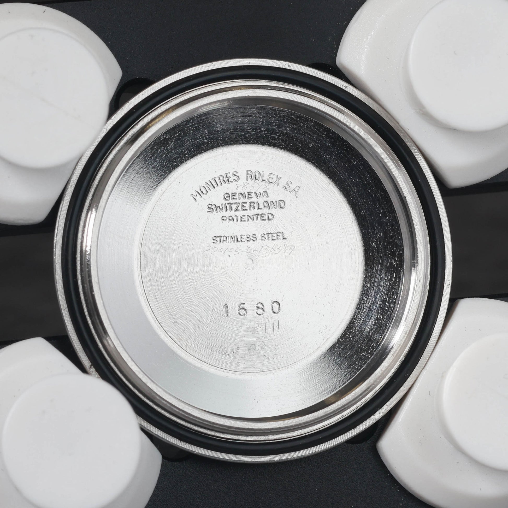 Preowned vintage Rolex Submariner Date 1680 MK6 'Red' 40mm 1974 | Crown Vintage Watches