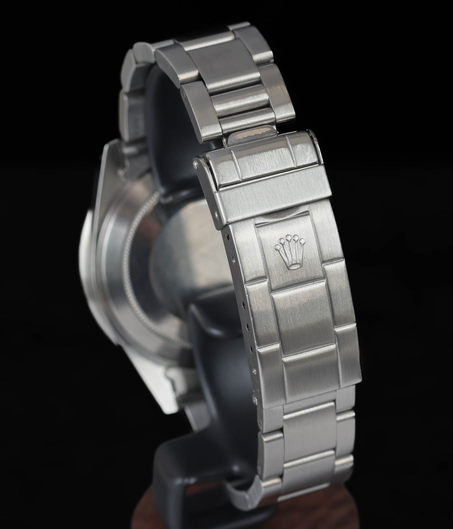 Pre-owned vintage Rolex Submariner Date 16800 40MM 1985 | Crown Vintage Watches