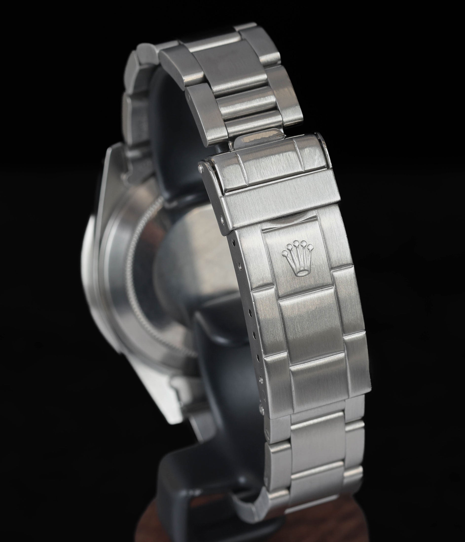 Pre-owned vintage Rolex Submariner Date 16800 40MM 1985 | Crown Vintage Watches