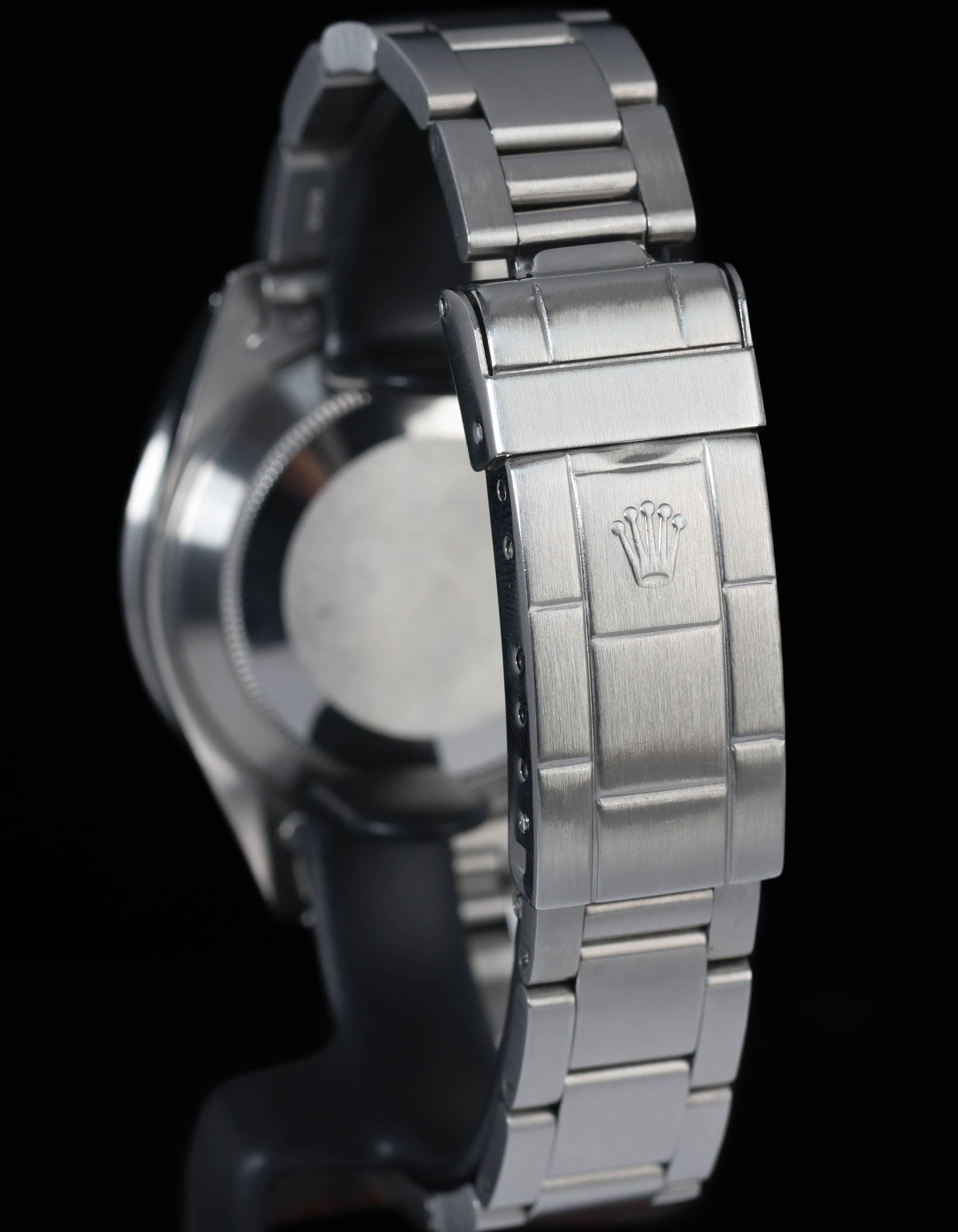Pre-owned vintage Rolex Submariner Date 40MM 168000 | 1987 Watch & Box - Crown Vintage Watches