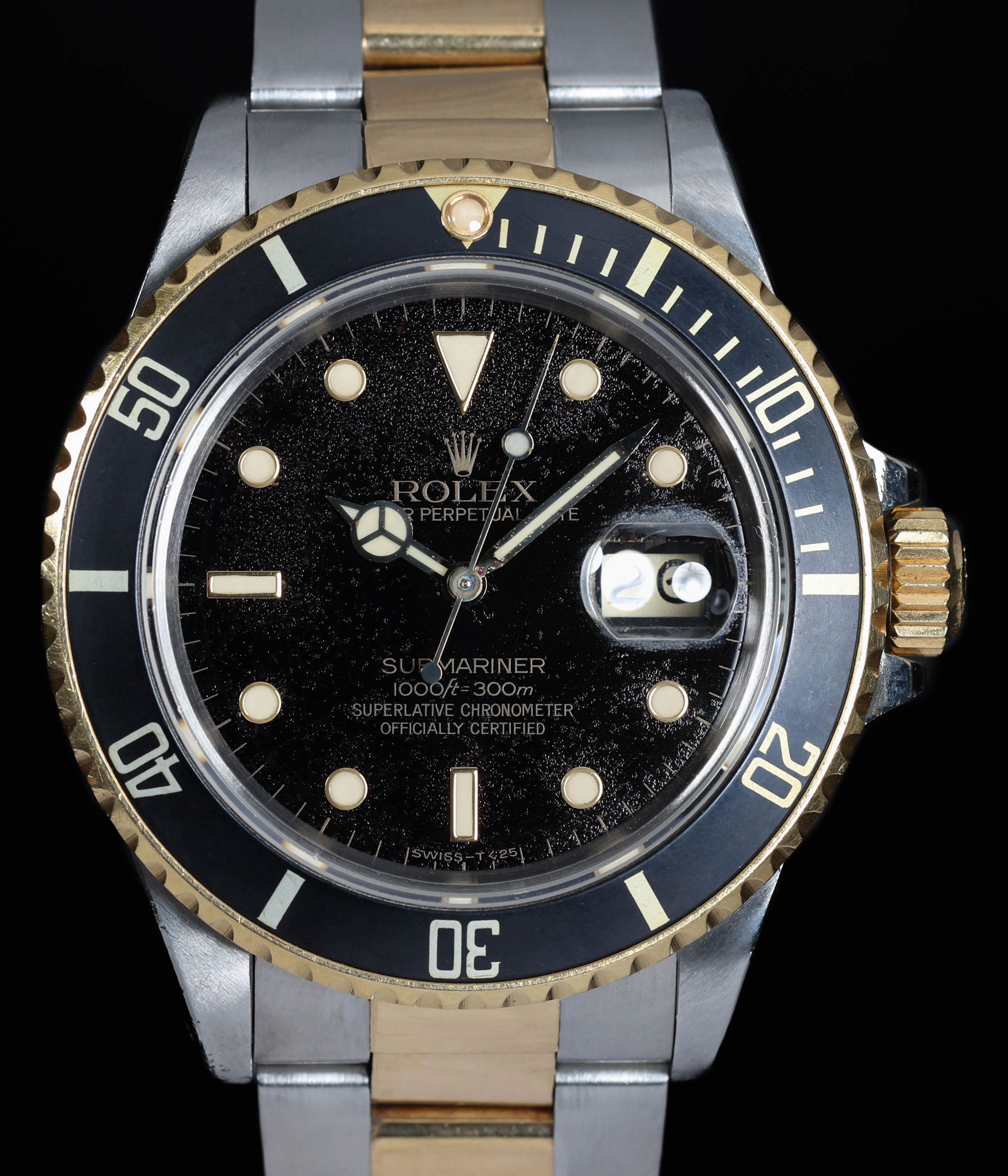 Pre-owned vintage Rolex Submariner Two-Tone Tropical Stardust 16803 40mm 1988 | Crown Vintage Watches