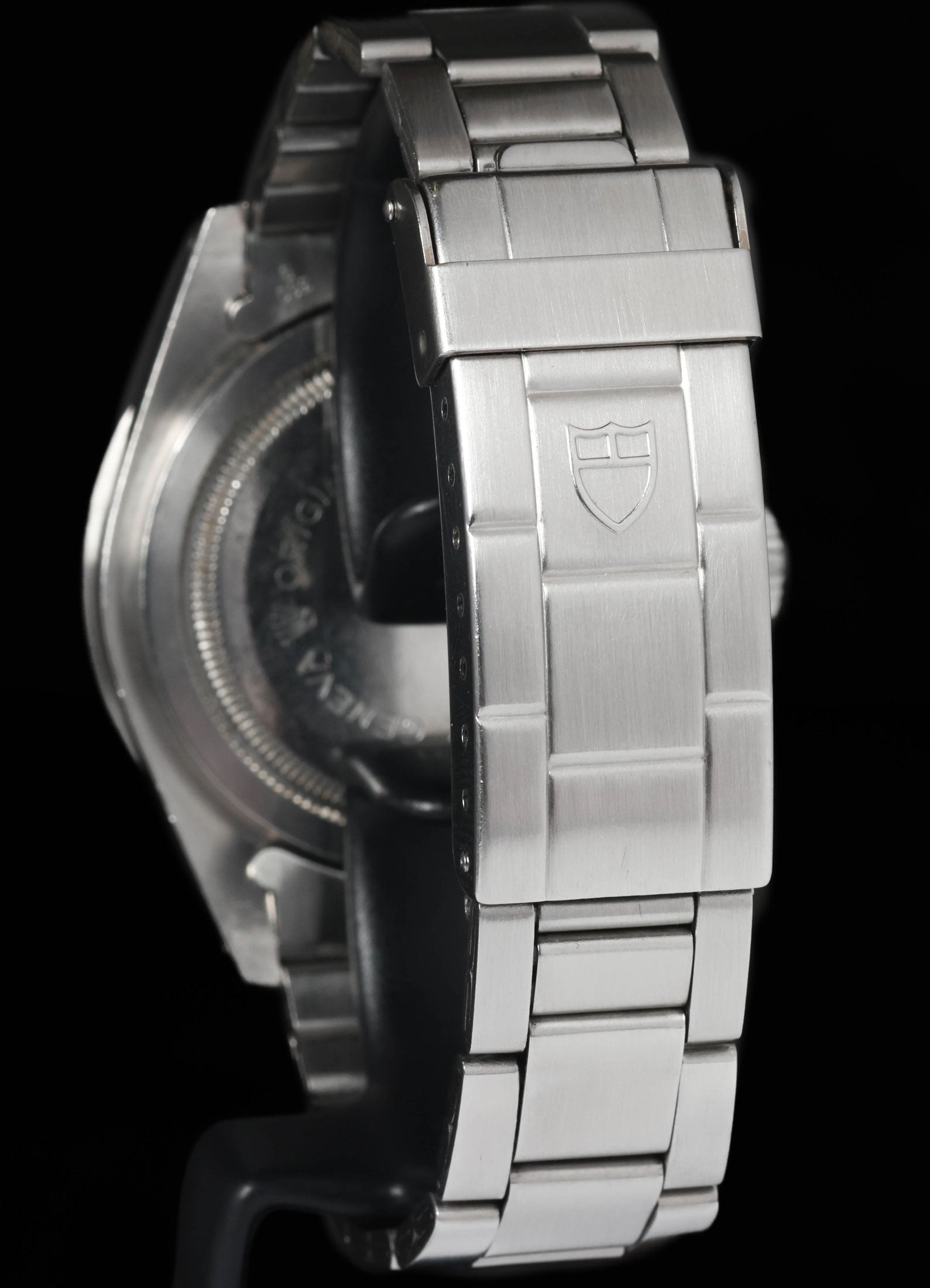 Pre-owned vintage Tudor Submariner 79090 40MM 1992| Crown Vintage Watches