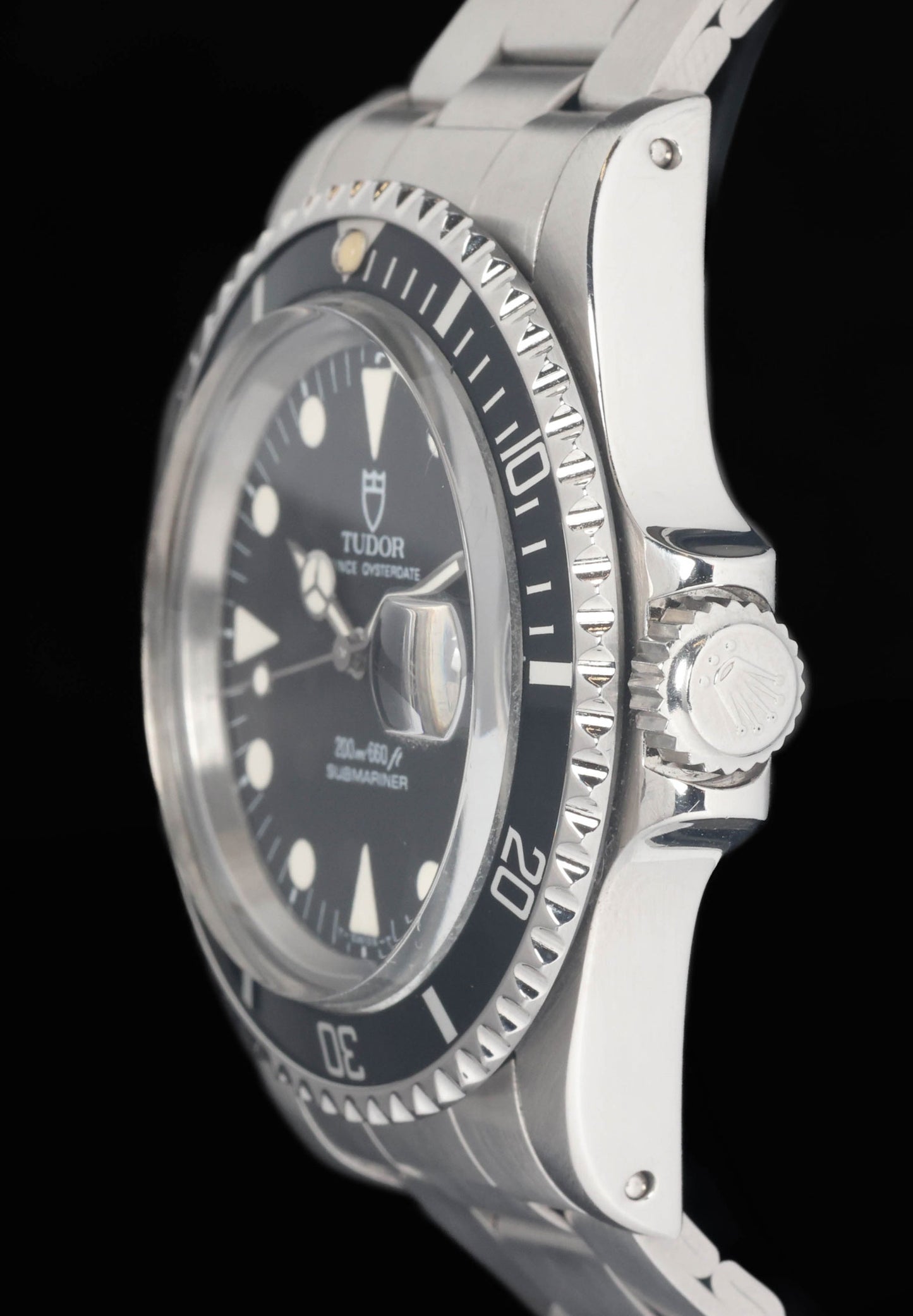 Preowned vintage Tudor Submariner 79090 Black 39mm 1989 | Crown Vintage Watches
