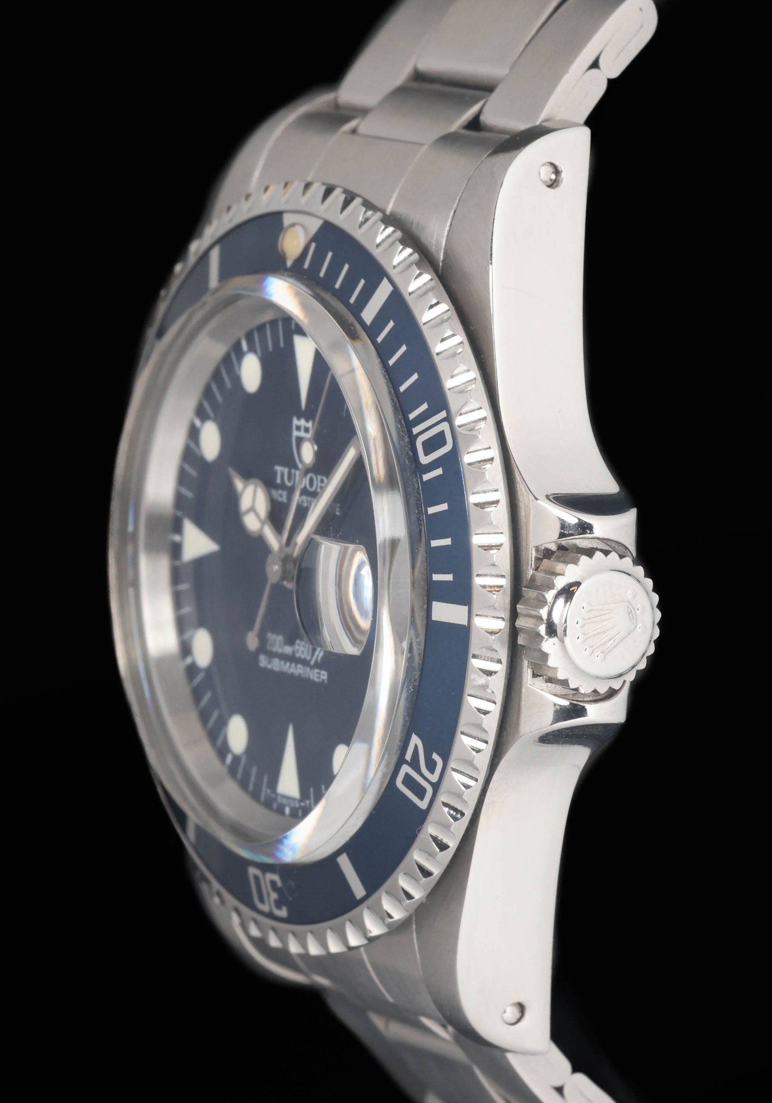 Preowned vintage Tudor Submariner 79090 Blue 39mm 1991 | Crown Vintage Watches