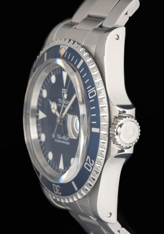 Preowned vintage Tudor Submariner 79090 Blue 39mm 1991 | Crown Vintage Watches