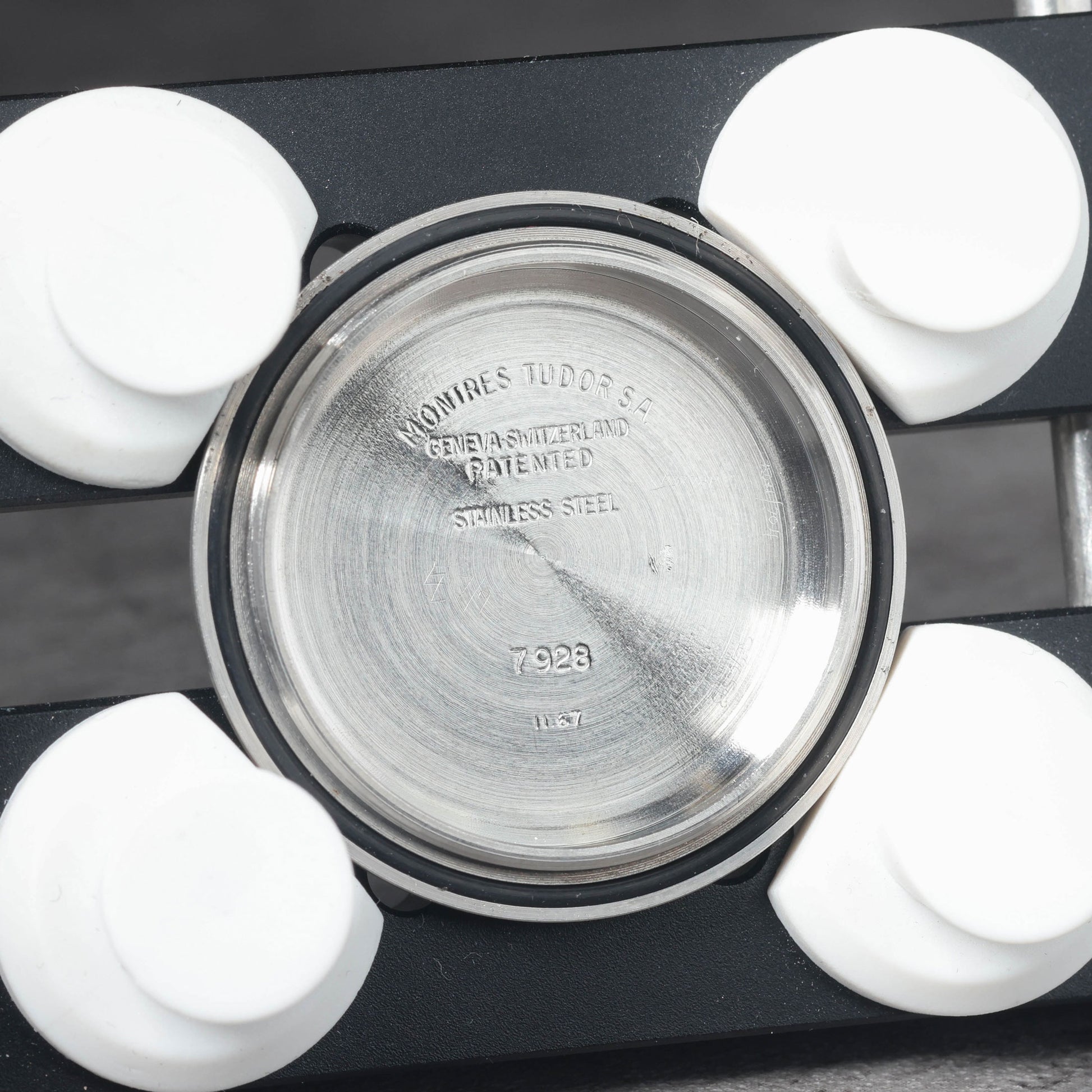 Preowned vintage Tudor Submariner Oyster-Prince 7928 40MM 1967 | Crown Vintage Watches