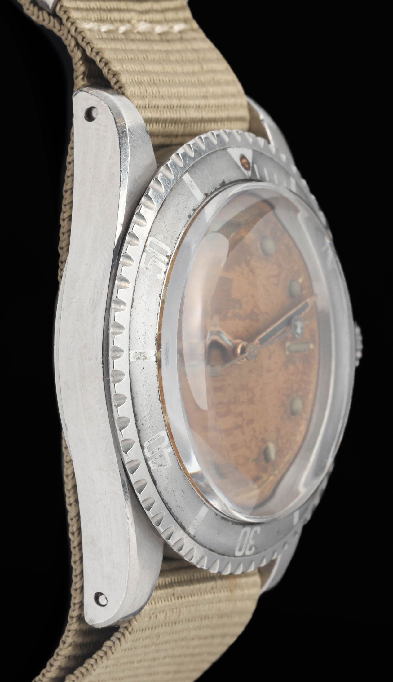 Preowned vintage Tudor Submariner Oyster-Prince 7928 'Tropical' Eagle Beak 40MM 1960 | Crown Vintage Watches