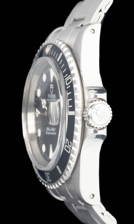 Preowned vintage Tudor Submariner 79090 Black 39mm 1989 | Crown Vintage Watches