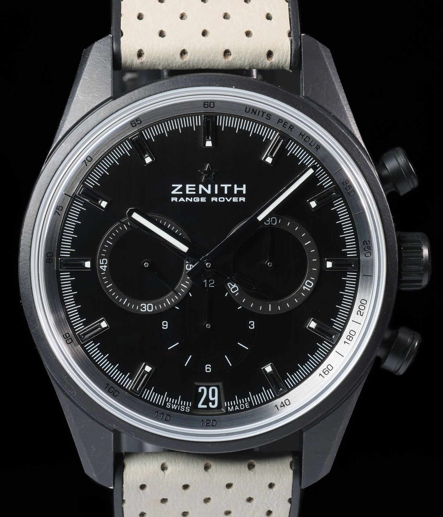 Pre-owned vintage Zenith El-Primero Range Rover 42MM Chronomaster 24.2040.400/27.R797 | Crown Vintage Watches
