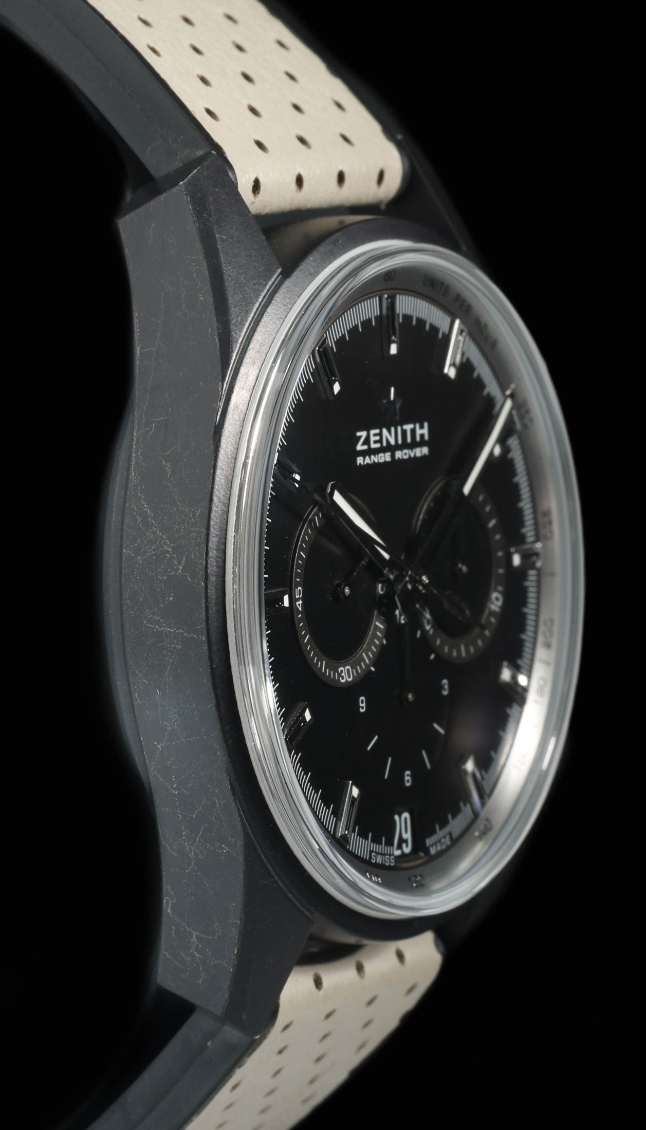 Pre-owned vintage Zenith El-Primero Range Rover 42MM Chronomaster 24.2040.400/27.R797 | Crown Vintage Watches