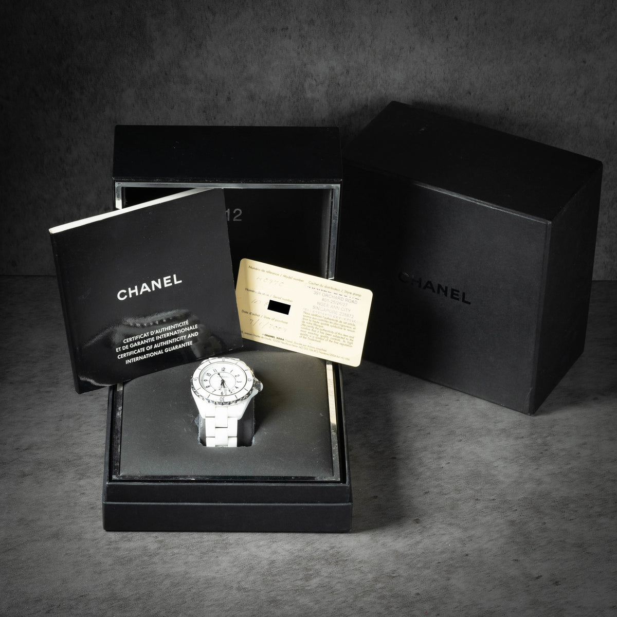 Preowned vintage Chanel J12 H0970 38mm 2009 Box & Papers | Crown Vintage Watches