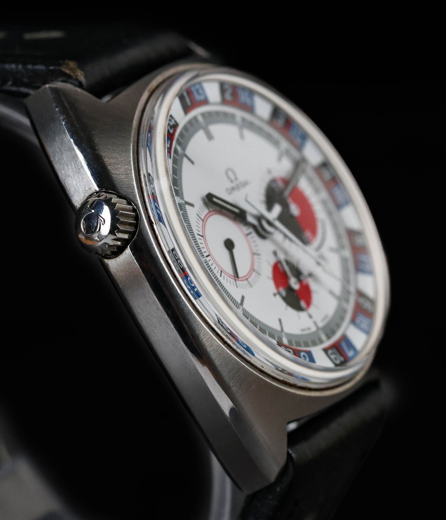 Vintage Omega Seamaster Soccer Timer 42MM Roulette Wheel Dial 145.019 1969 | Crown Vintage Watches